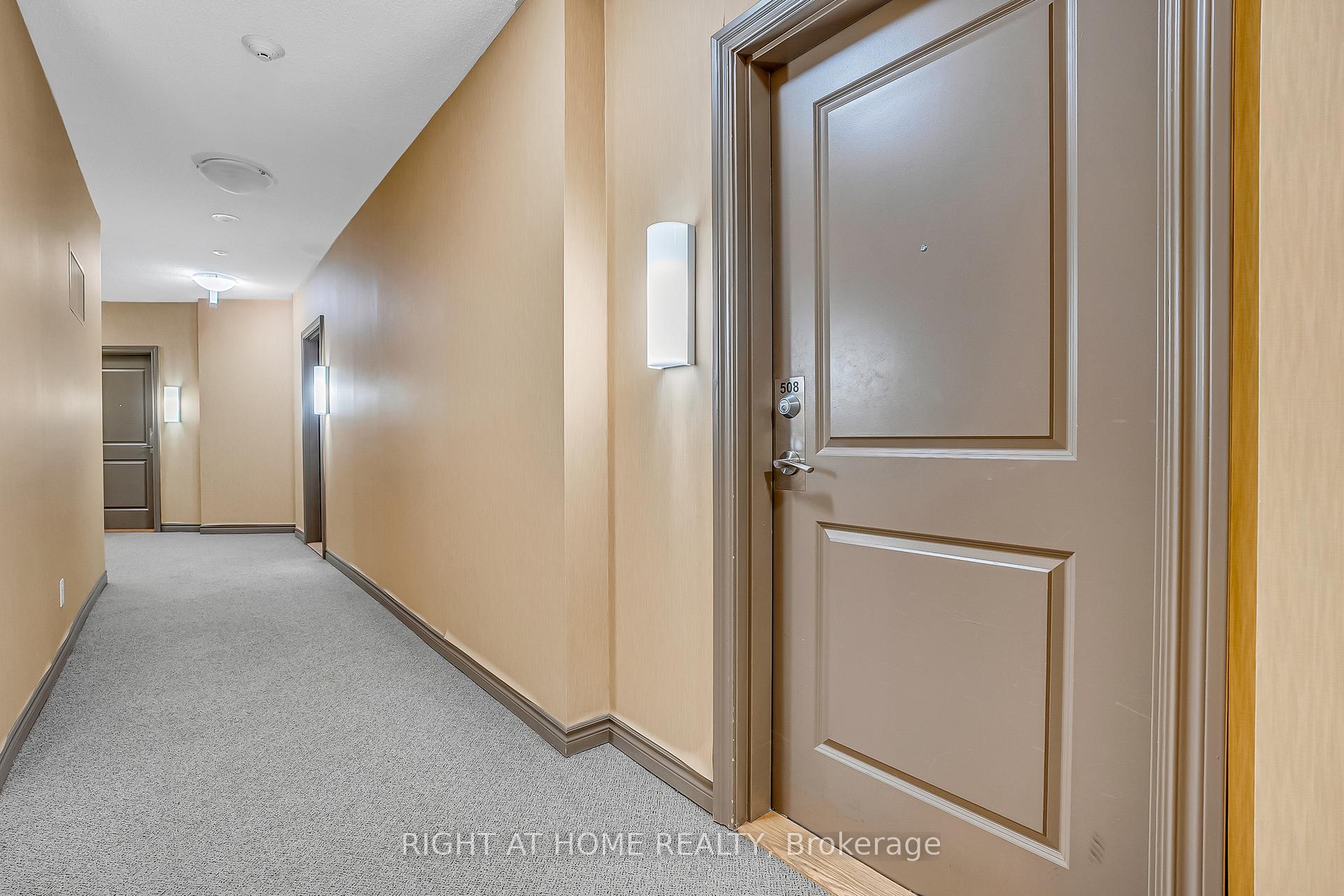 Photo 12 of Unit 508, 7730 Kipling Avenue, Vaughan, West Woodbridge — HOMEH