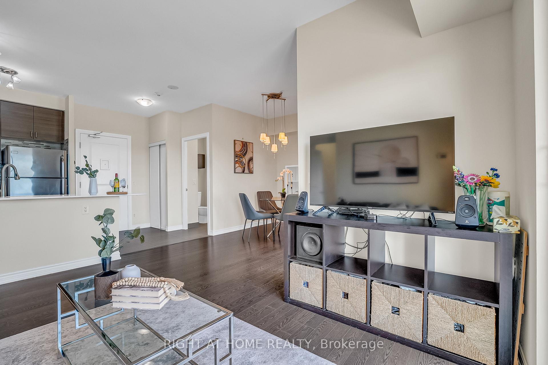 Photo 19 of Unit 508, 7730 Kipling Avenue, Vaughan, West Woodbridge — HOMEH