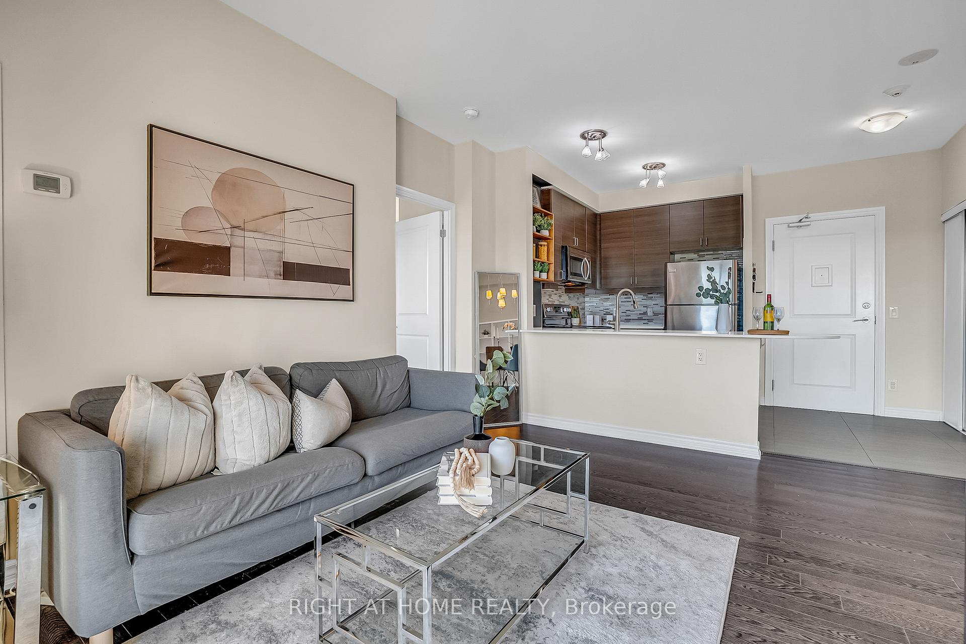 Photo 24 of Unit 508, 7730 Kipling Avenue, Vaughan, West Woodbridge — HOMEH