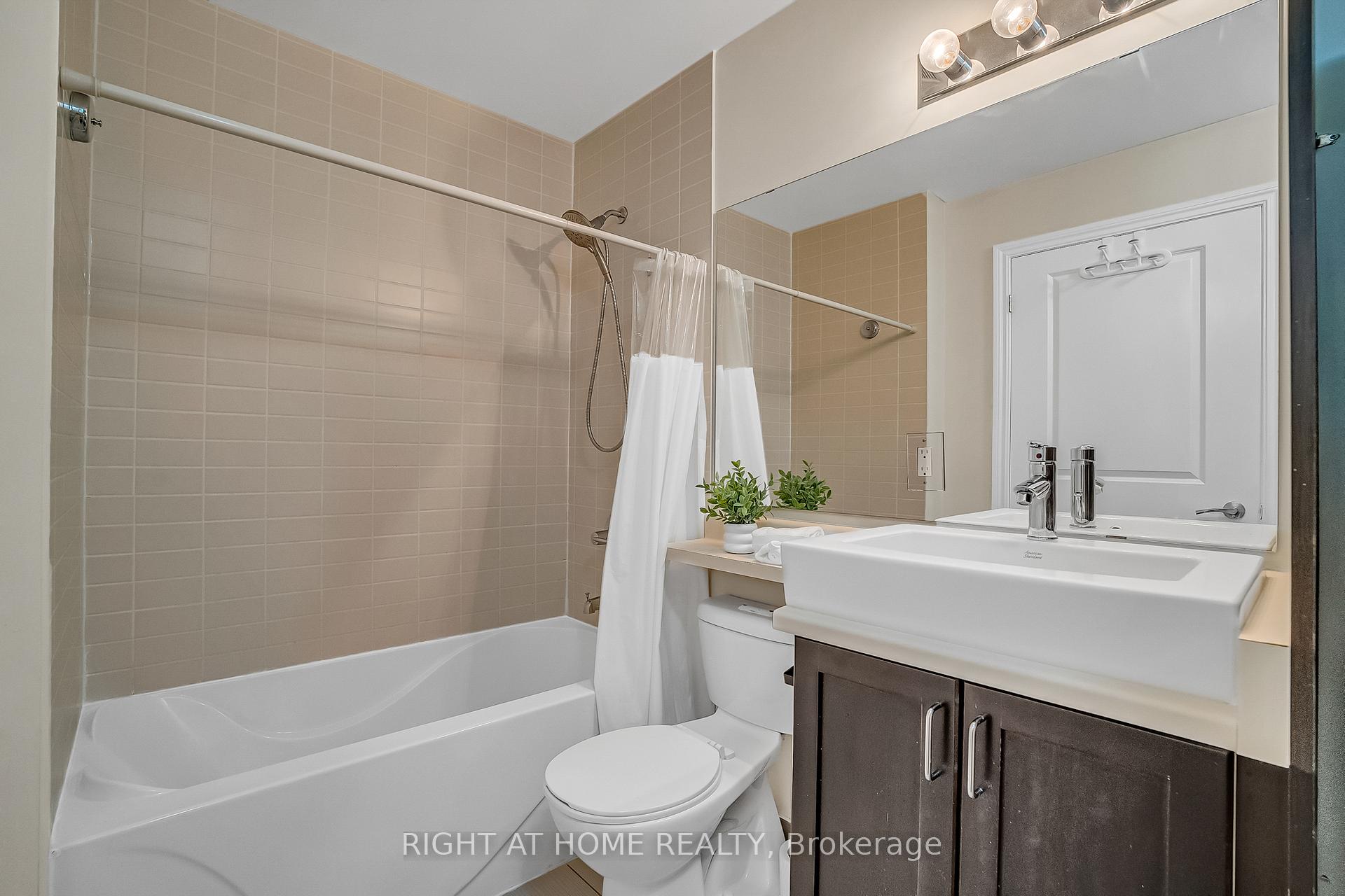Photo 27 of Unit 508, 7730 Kipling Avenue, Vaughan, West Woodbridge — HOMEH