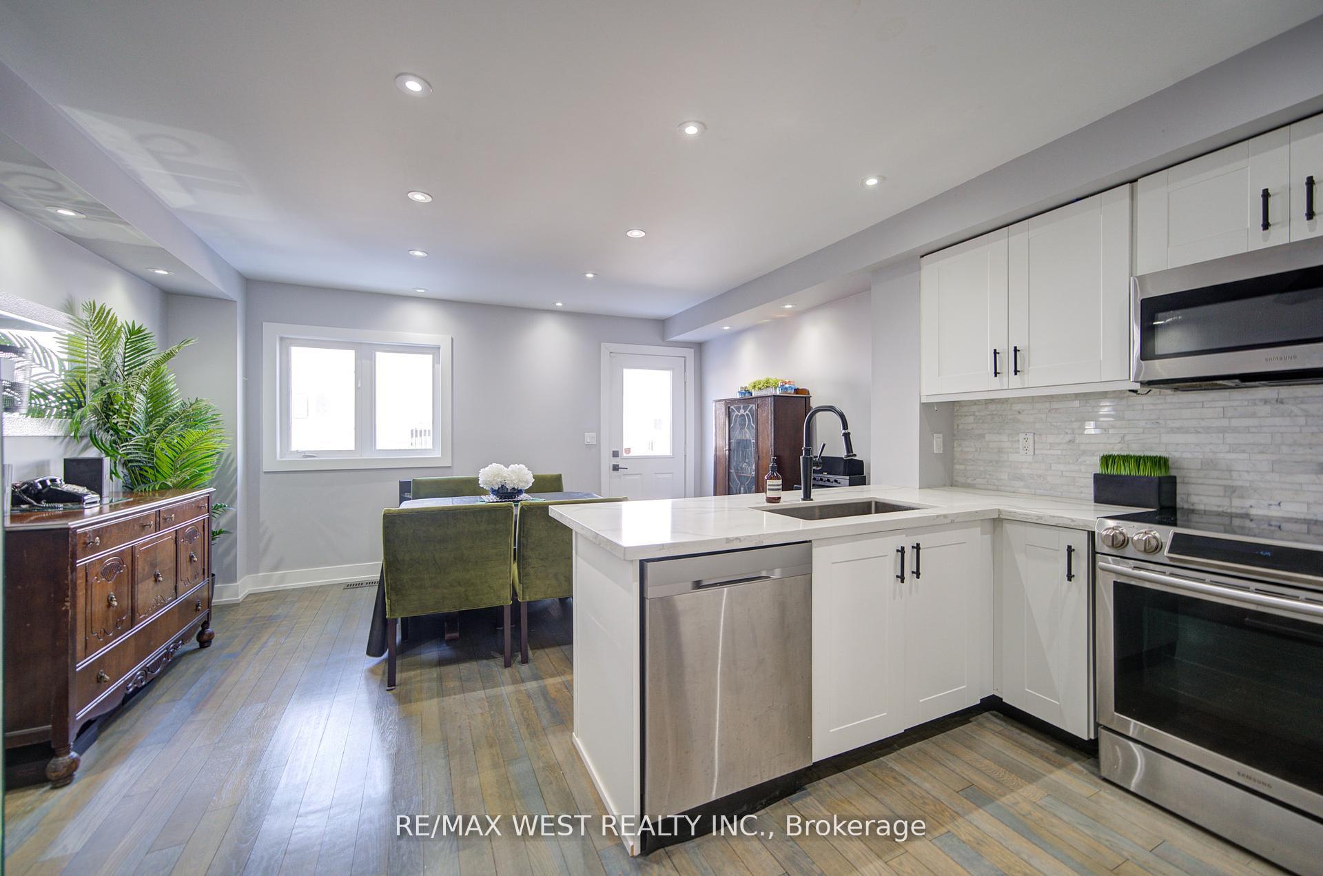 Photo 6 of Unit 65, 735 Sheppard Avenue, Pickering, Woodlands — HOMEH