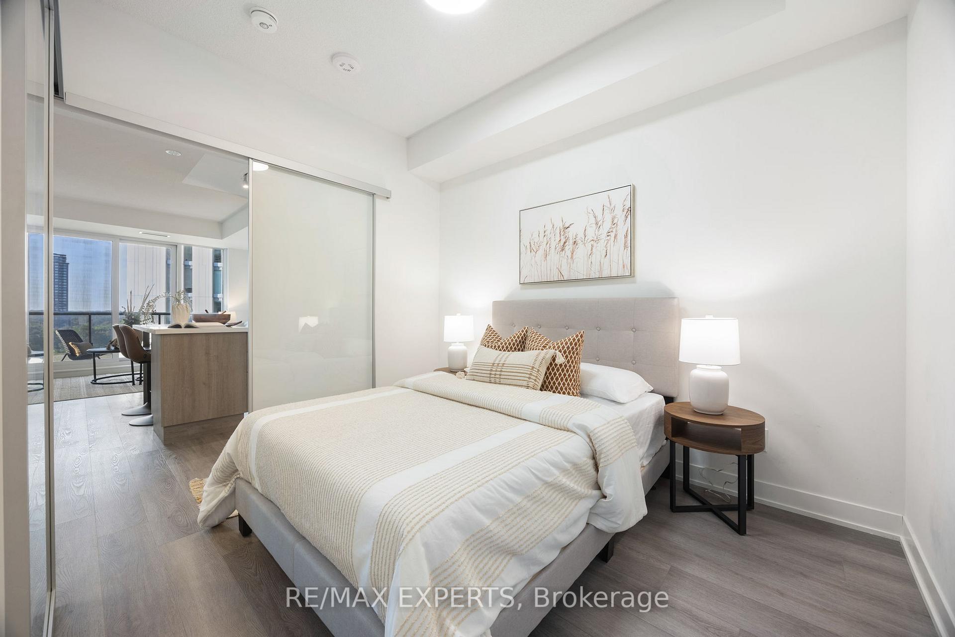 Photo 14 of Unit 828, 8119 Birchmount Road, Markham, Unionville — HOMEH