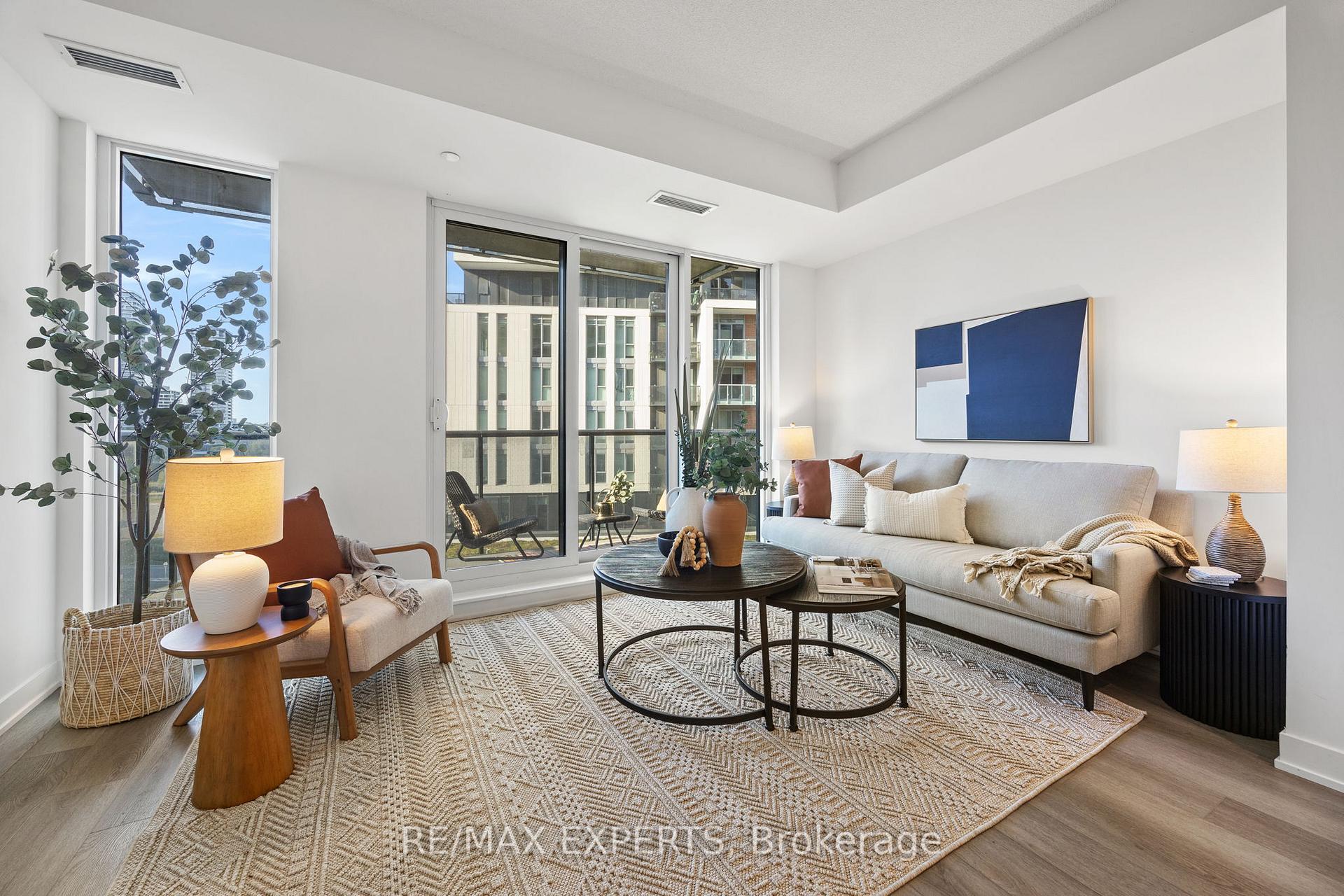 Photo 13 of Unit 828, 8119 Birchmount Road, Markham, Unionville — HOMEH