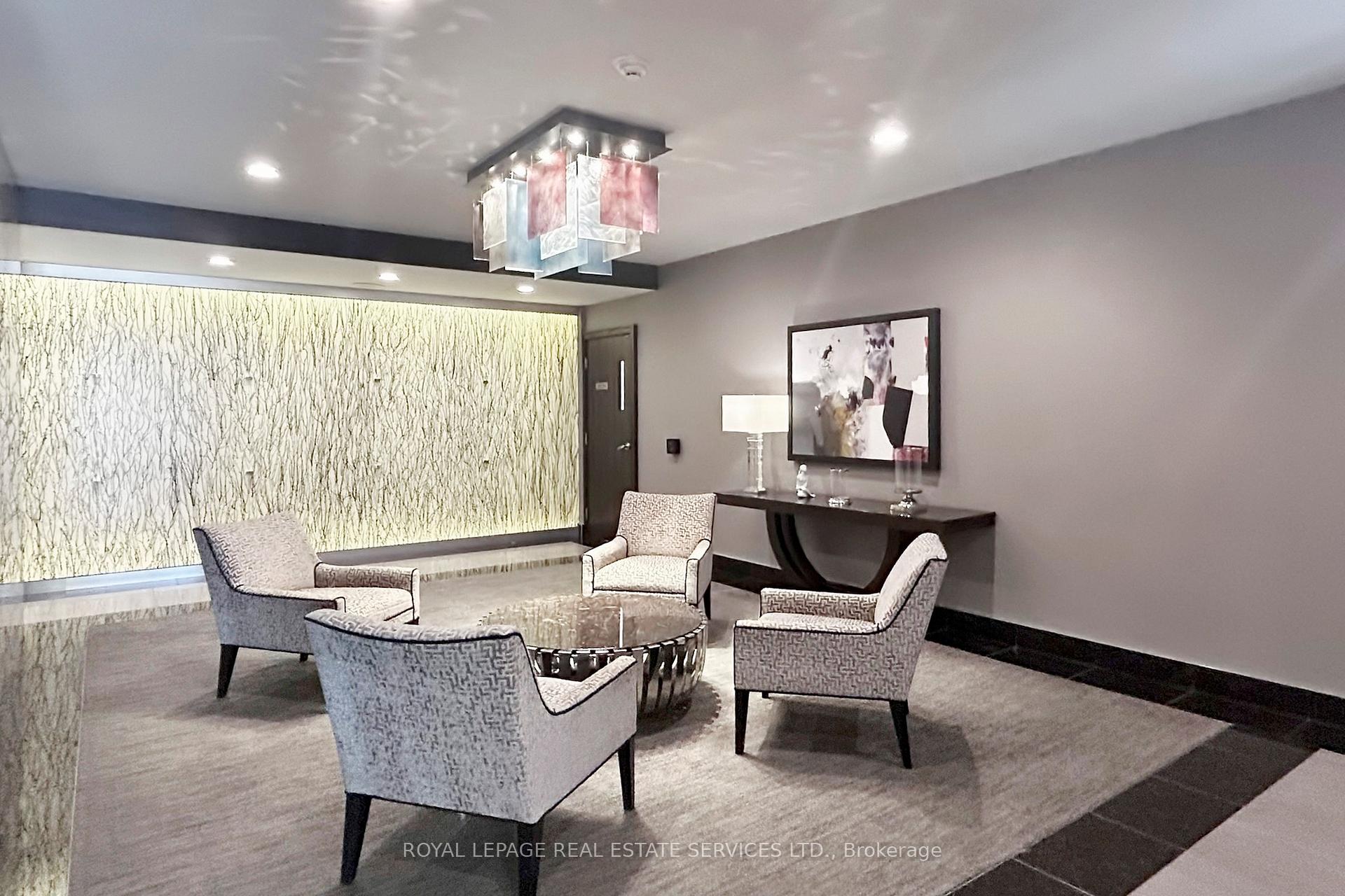 Photo 5 of Unit 1201, 7601 Bathurst Street, Vaughan, Crestwood-Springfarm-Yorkhill — HOMEH