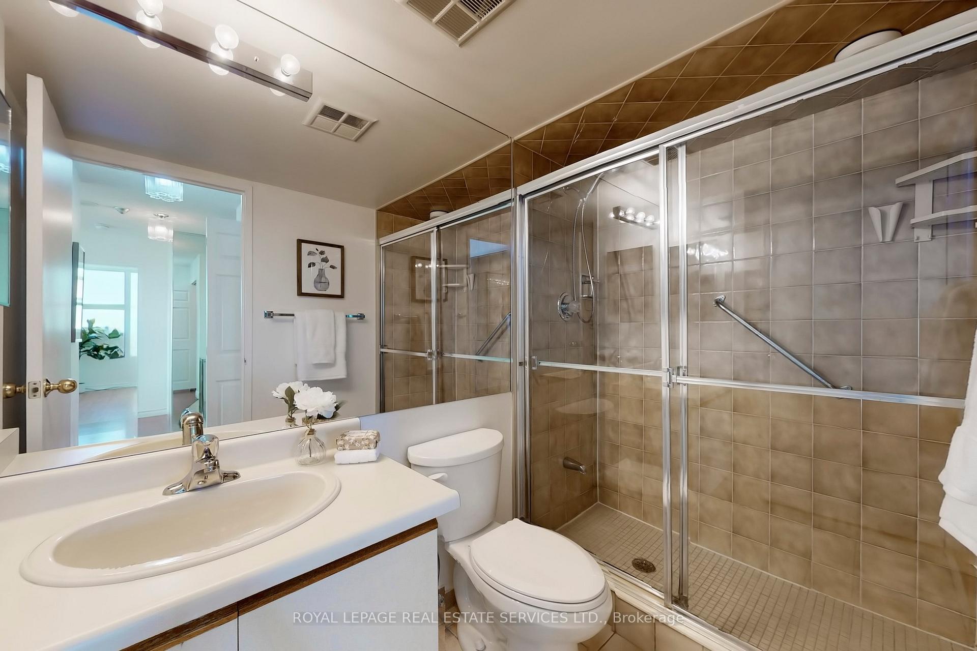 Photo 20 of Unit 1201, 7601 Bathurst Street, Vaughan, Crestwood-Springfarm-Yorkhill — HOMEH