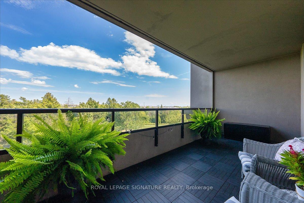 Photo 25 of Unit 508, 9255 Jane Street, Vaughan, Maple — HOMEH