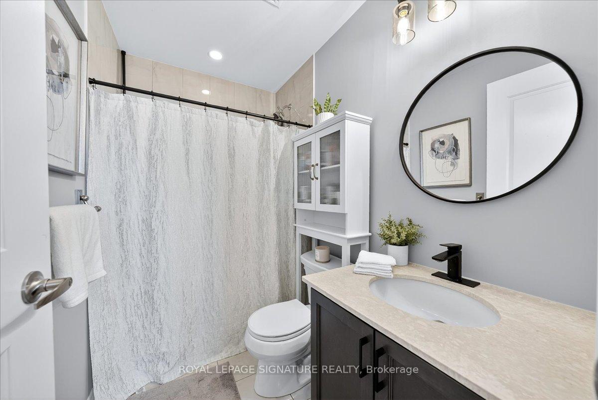 Photo 19 of Unit 508, 9255 Jane Street, Vaughan, Maple — HOMEH