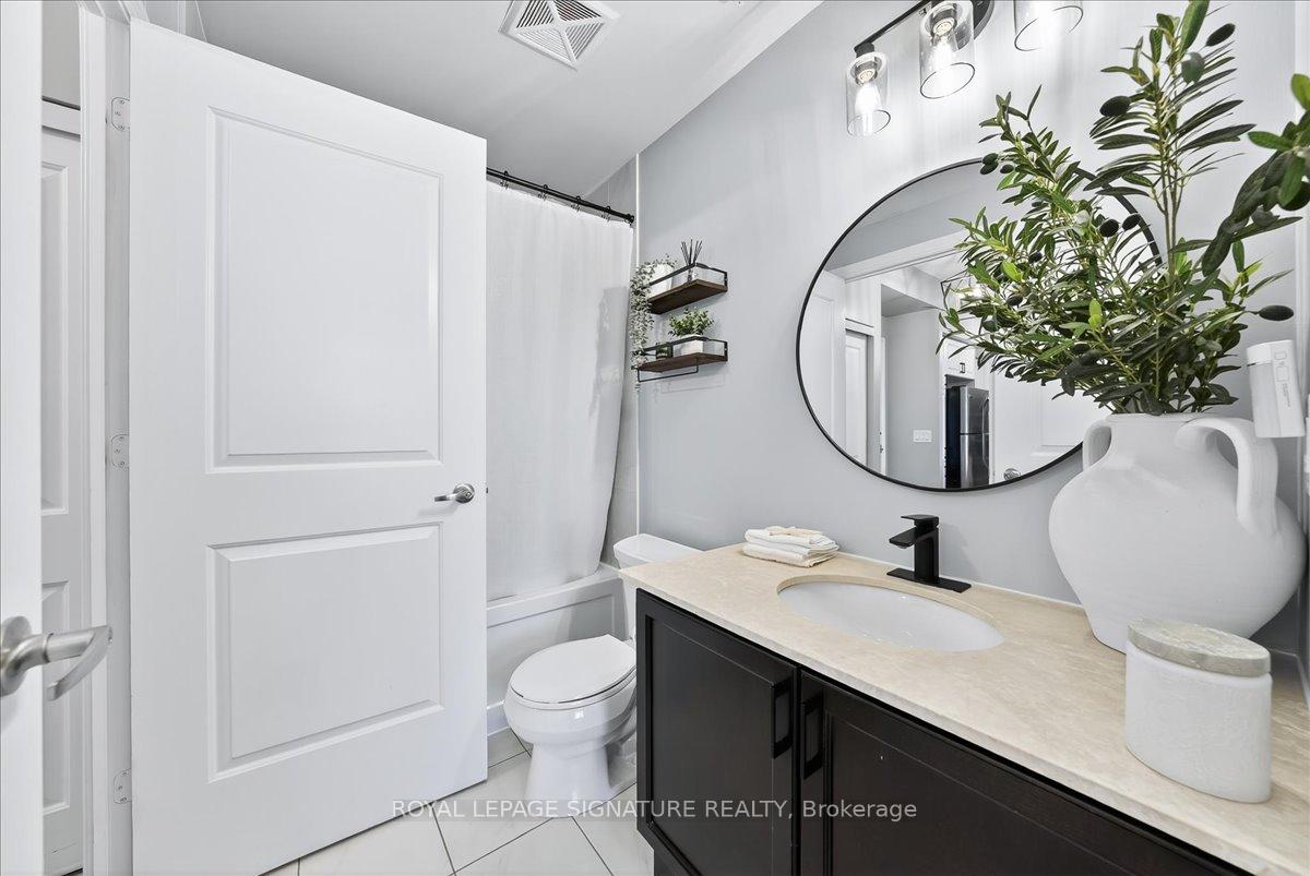 Photo 27 of Unit 508, 9255 Jane Street, Vaughan, Maple — HOMEH