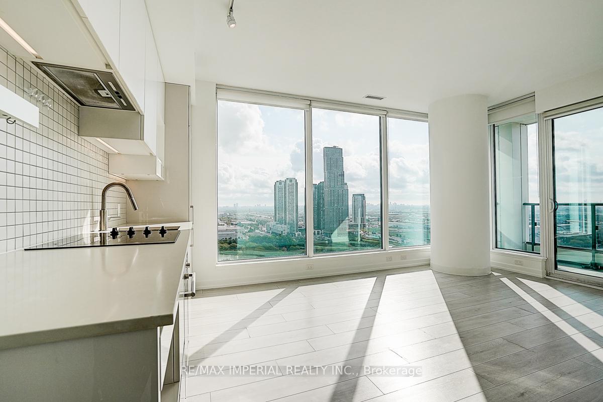 Photo 14 of Unit 2603, 5 Buttermill Avenue, Vaughan, Vaughan Corporate Centre — HOMEH