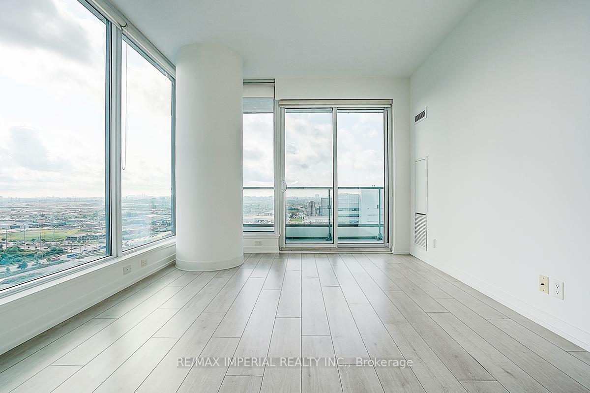 Photo 8 of Unit 2603, 5 Buttermill Avenue, Vaughan, Vaughan Corporate Centre — HOMEH