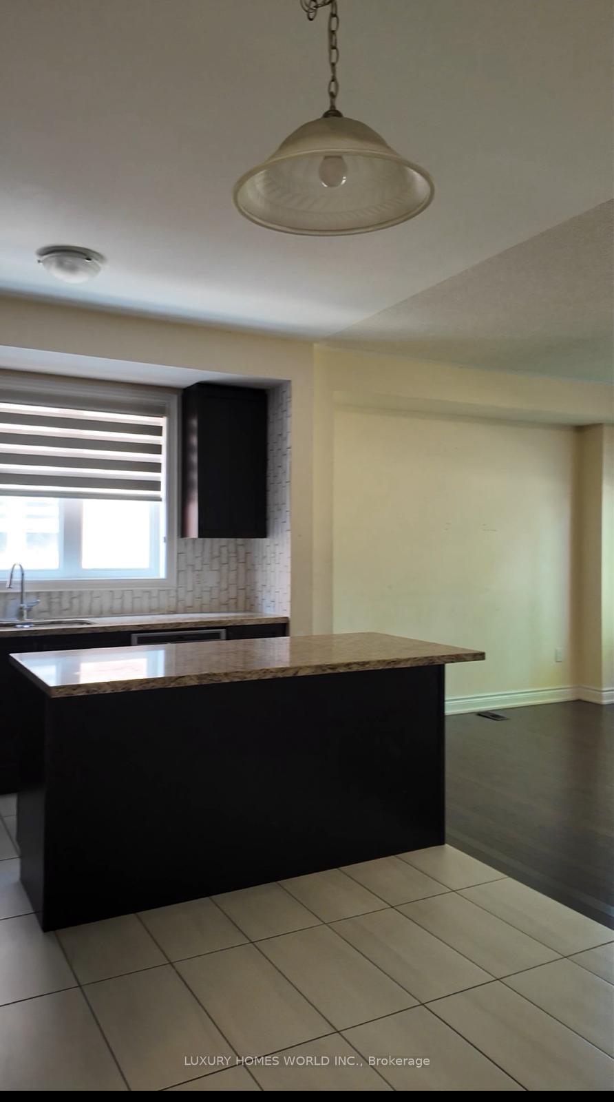 Photo 6 of 23 Erintol Way, Markham, Cedarwood — HOMEH