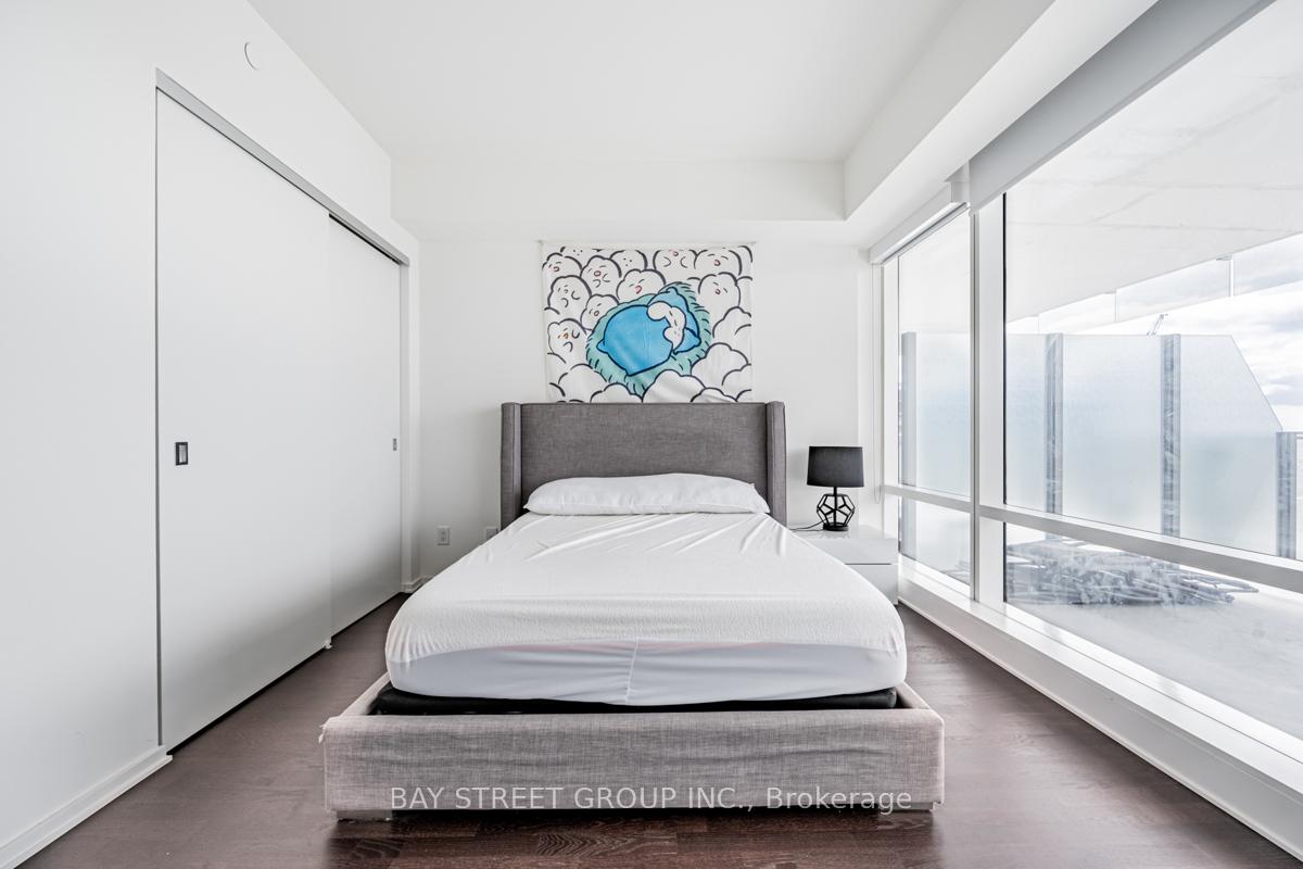 Photo 19 of Unit 5105, 1 Bloor Street E, Toronto, Church-Yonge Corridor — HOMEH