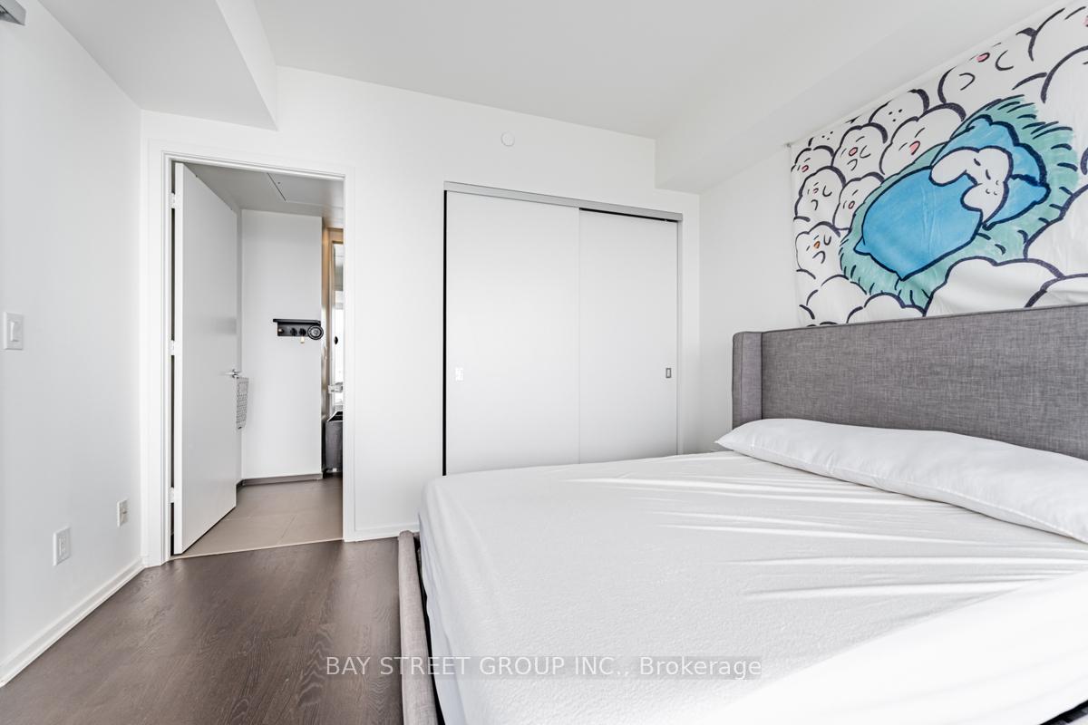 Photo 16 of Unit 5105, 1 Bloor Street E, Toronto, Church-Yonge Corridor — HOMEH