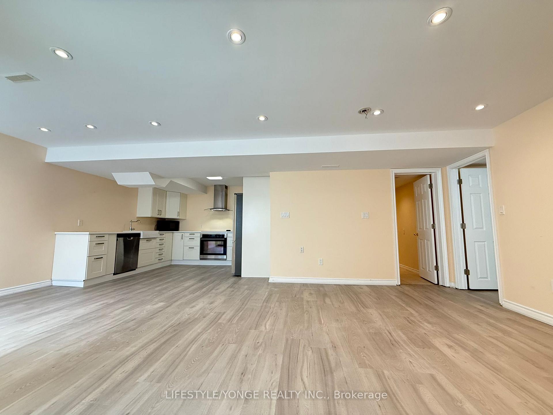 Photo 6 of Unit Bsmt, 278 Ivy Jay Crescent, Aurora, Bayview Northeast — HOMEH