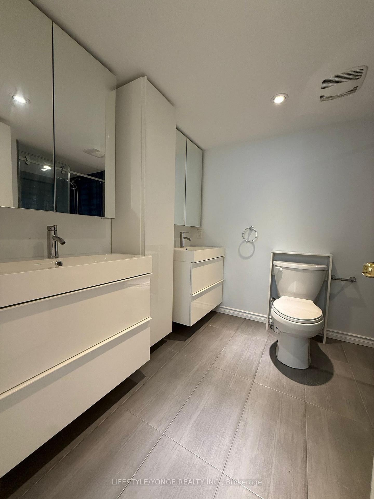 Photo 7 of Unit Bsmt, 278 Ivy Jay Crescent, Aurora, Bayview Northeast — HOMEH