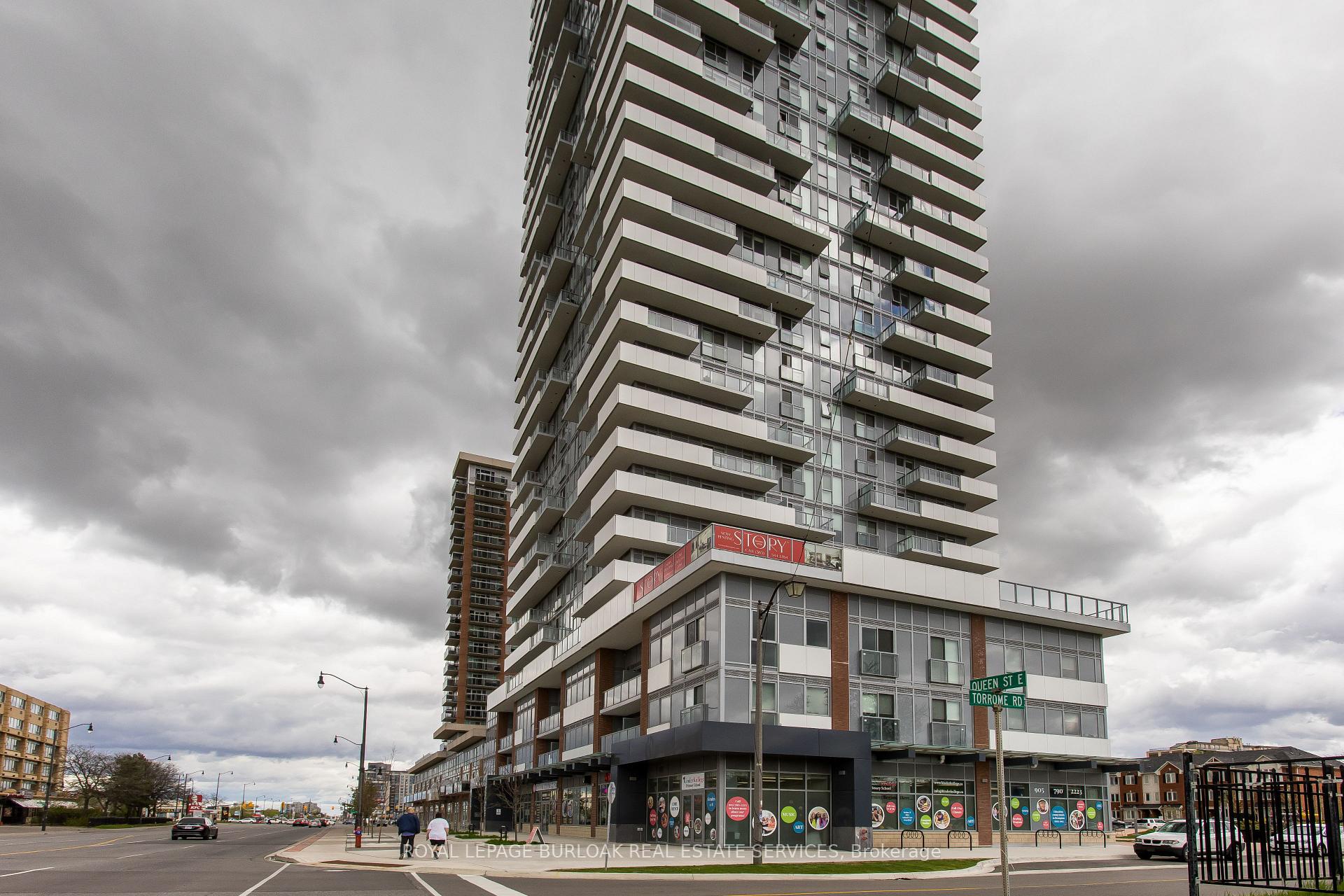Photo 4 of Unit 602, 215 Queen Street E, Brampton, Queen Street Corridor — HOMEH