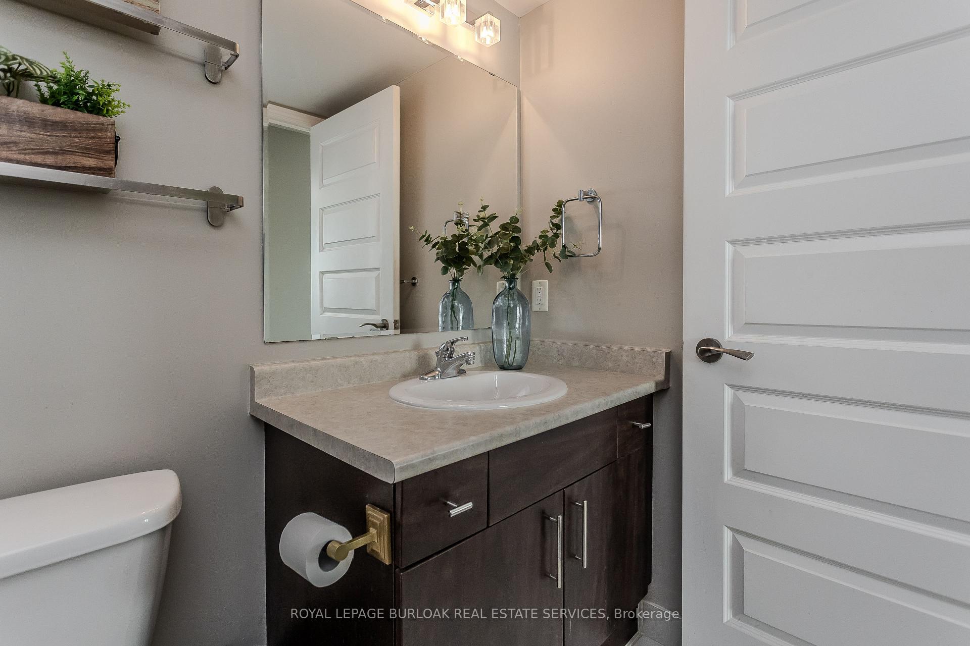 Photo 23 of Unit 602, 215 Queen Street E, Brampton, Queen Street Corridor — HOMEH