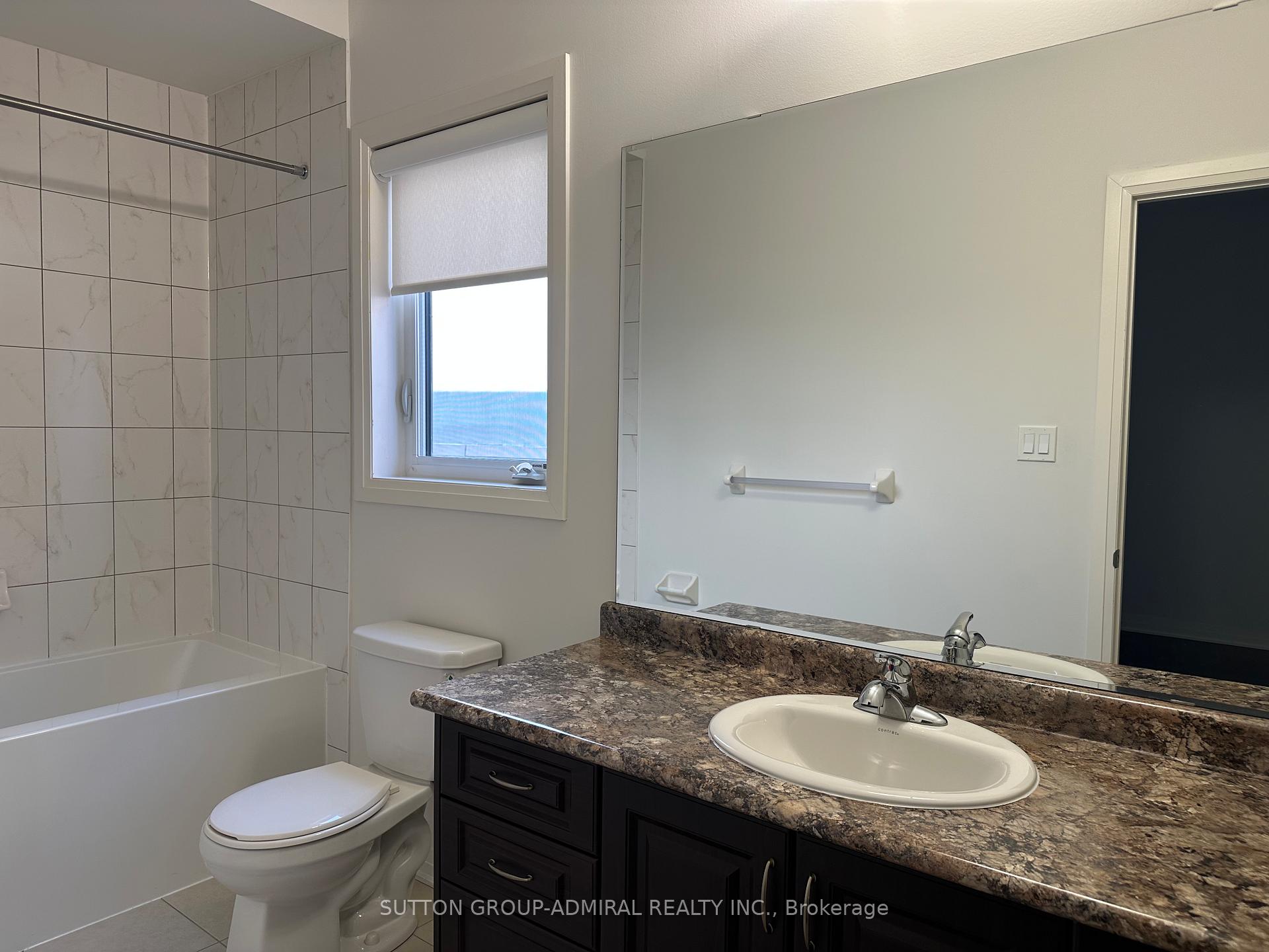 Photo 23 of 11 Arianna Crescent, Vaughan, Patterson — HOMEH