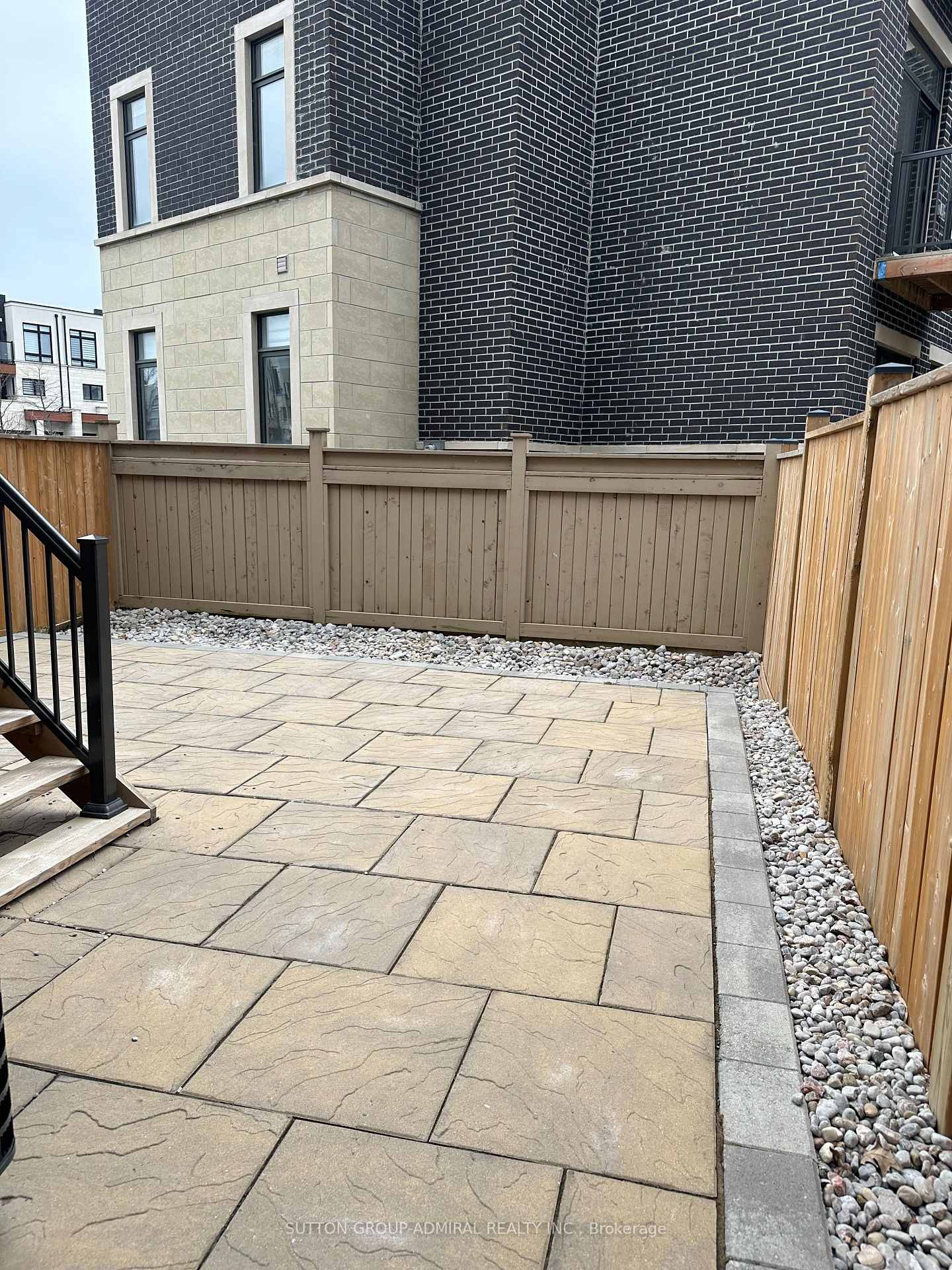 Photo 20 of 11 Arianna Crescent, Vaughan, Patterson — HOMEH