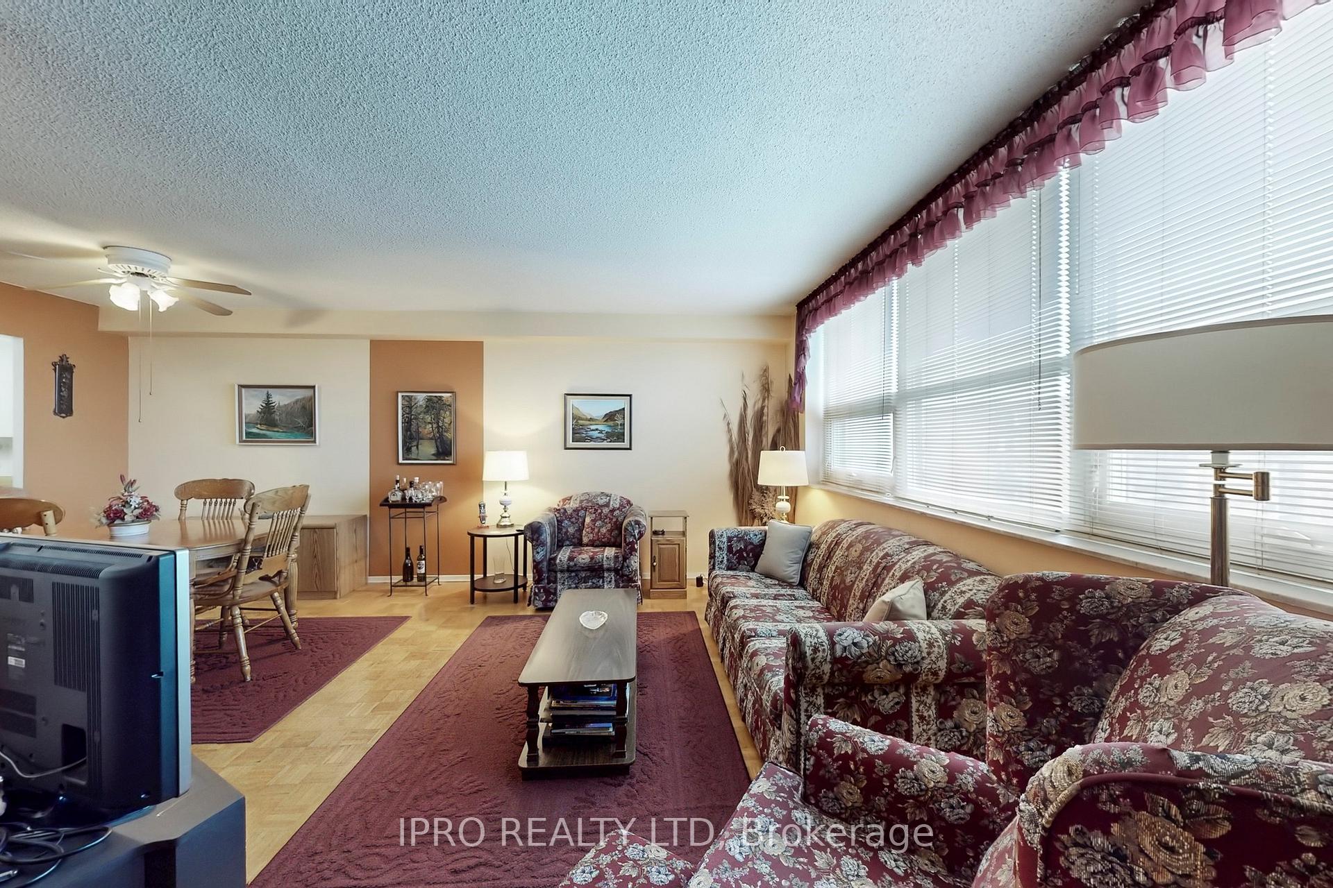 Photo 10 of Unit 1408, 4 Lisa Street, Brampton, Queen Street Corridor — HOMEH