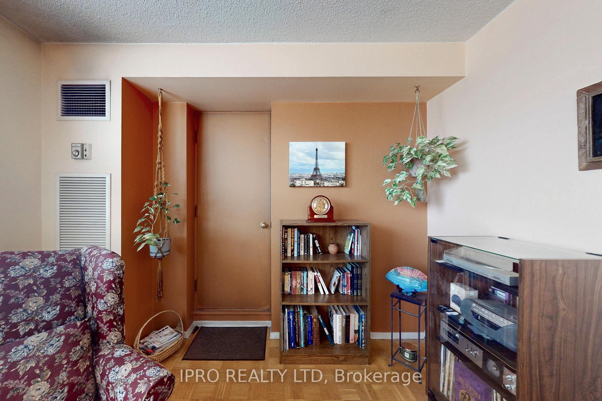 Photo 9 of Unit 1408, 4 Lisa Street, Brampton, Queen Street Corridor — HOMEH