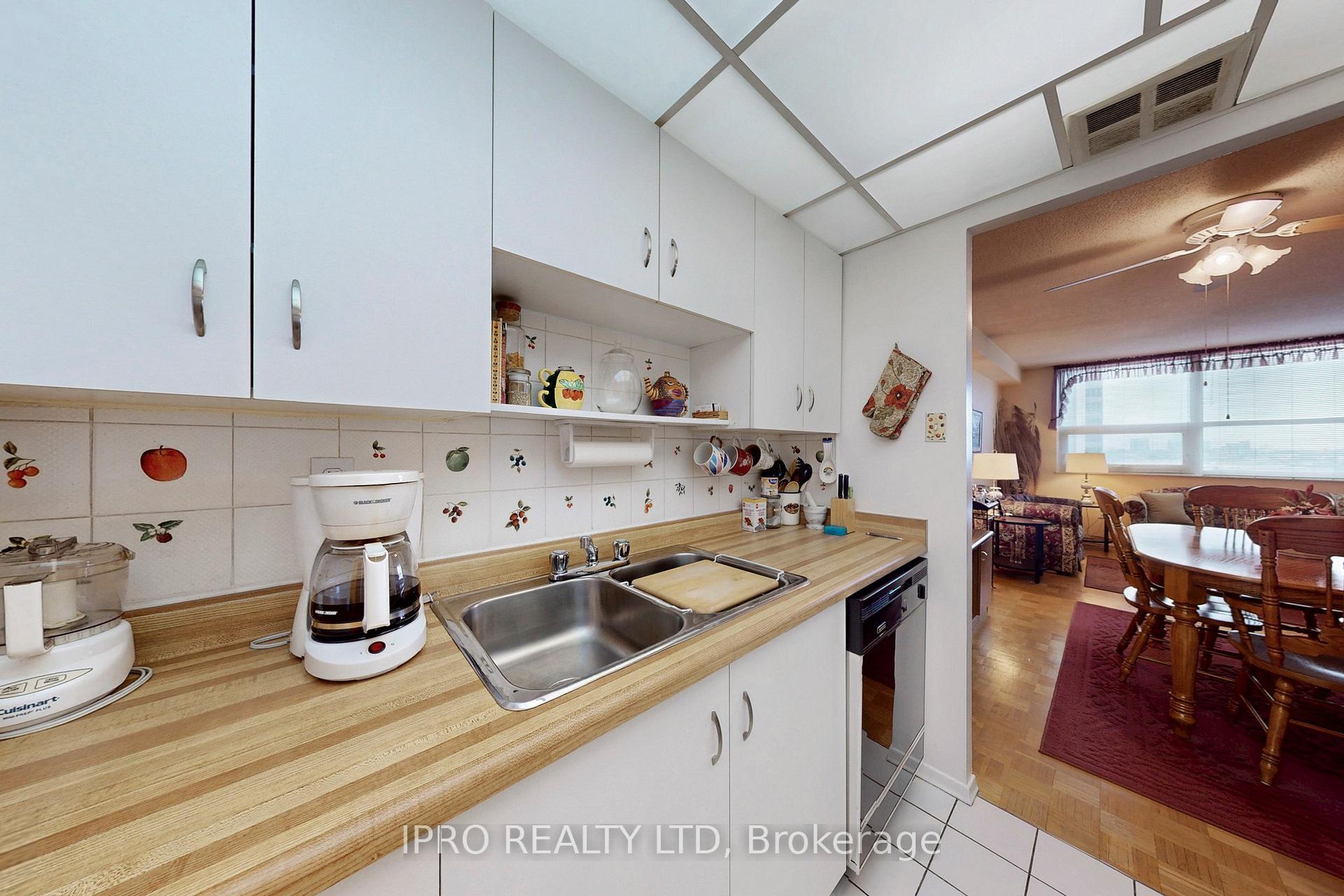Photo 13 of Unit 1408, 4 Lisa Street, Brampton, Queen Street Corridor — HOMEH