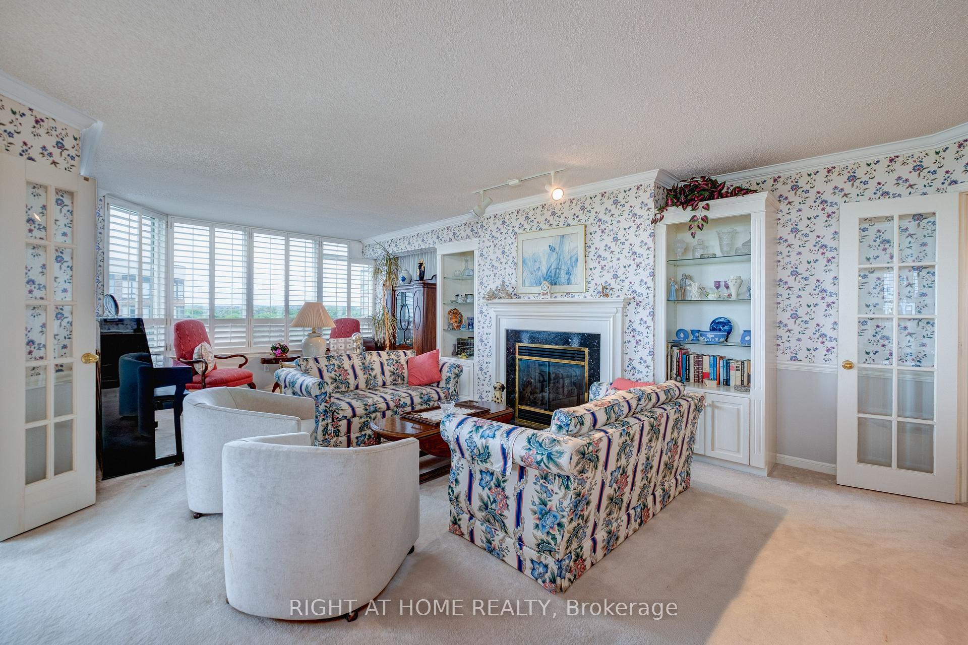 Photo 23 of Unit 914, 610 Bullock Drive, Markham, Markville — HOMEH