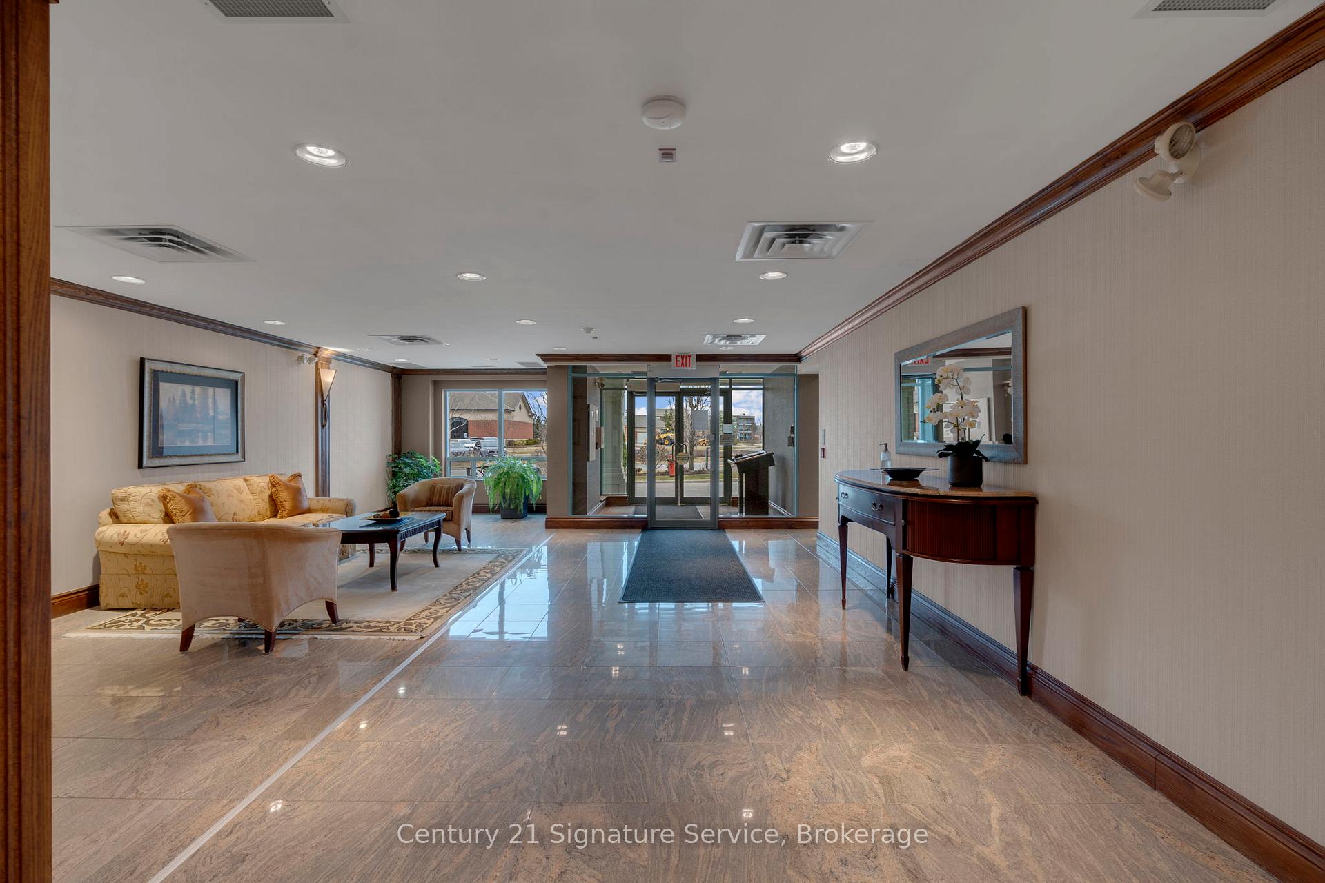 Photo 13 of Unit 212, 25 Via Rosedale Way, Brampton, Sandringham-Wellington — HOMEH