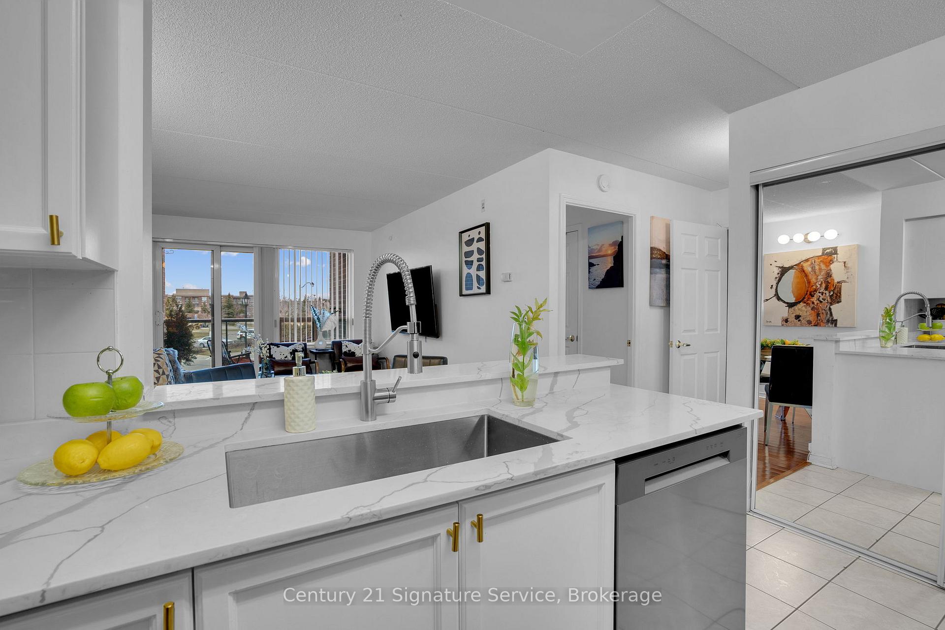 Photo 17 of Unit 212, 25 Via Rosedale Way, Brampton, Sandringham-Wellington — HOMEH
