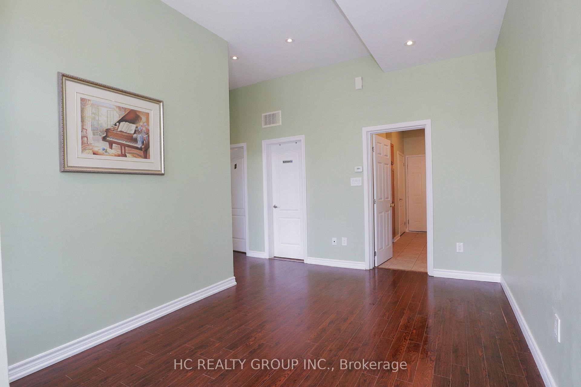 Photo 2 of Unit 2, 2725 Bur Oak Avenue, Markham, Cornell — HOMEH