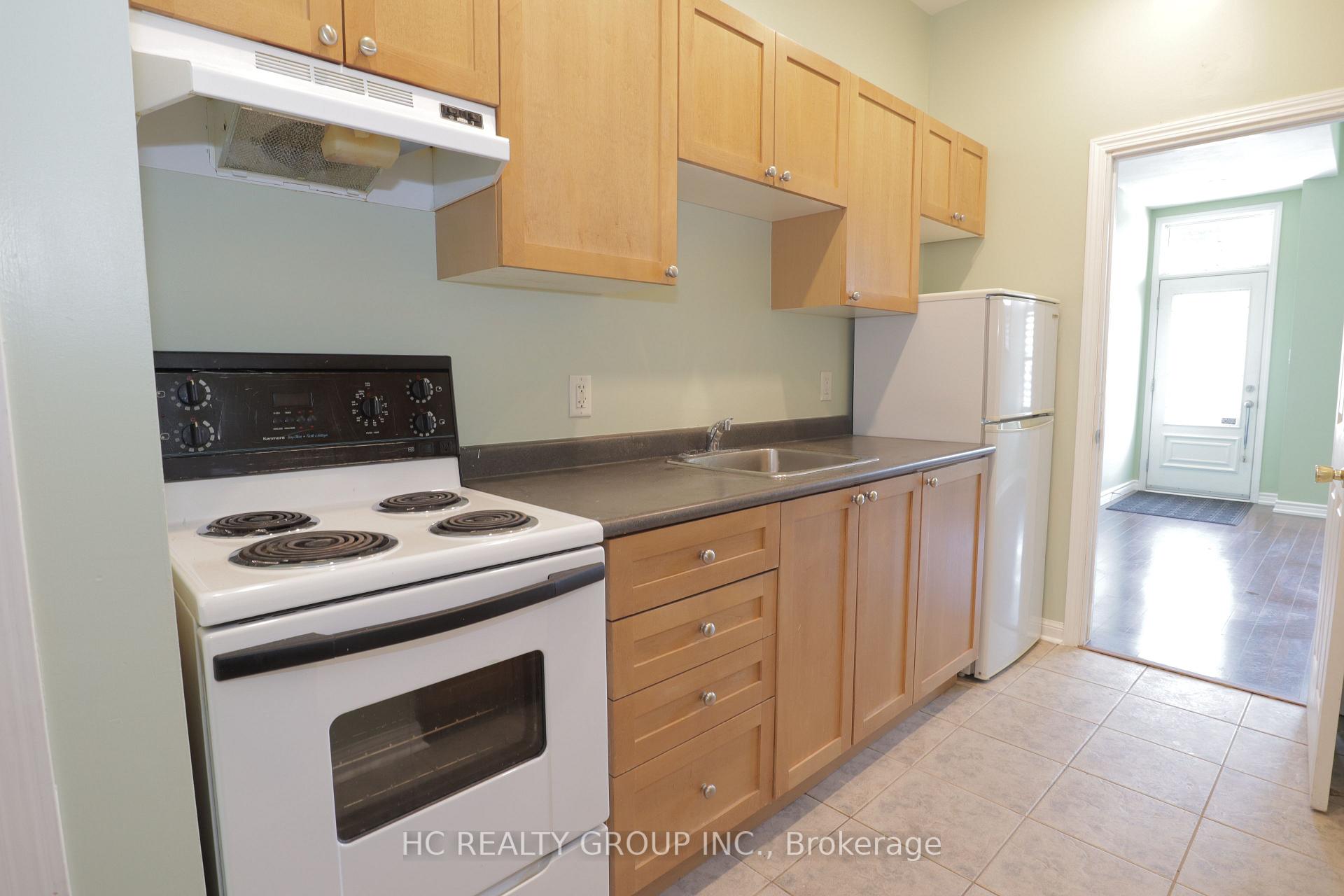 Photo 8 of Unit 2, 2725 Bur Oak Avenue, Markham, Cornell — HOMEH