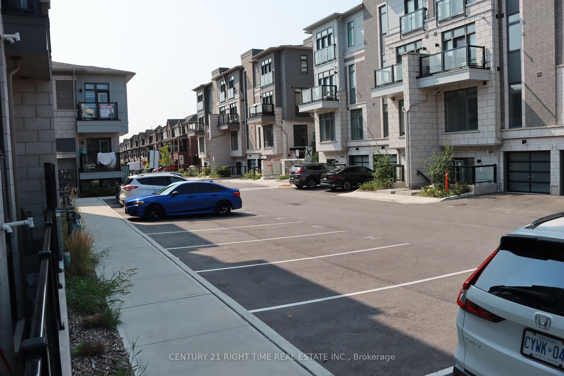 Photo 18 of Unit G 30 (310), 10 Halliford Place, Brampton, Goreway Drive Corridor — HOMEH