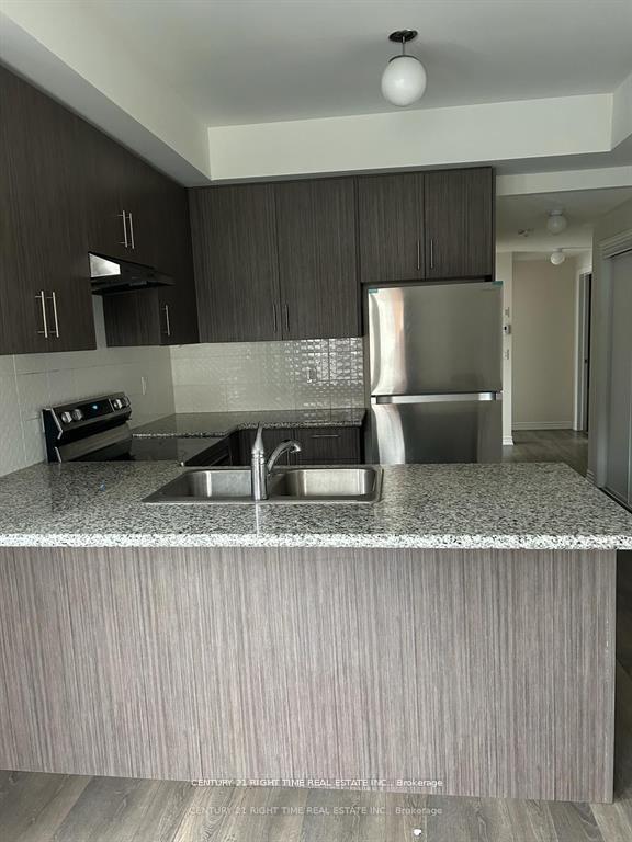 Photo 7 of Unit G 30 (310), 10 Halliford Place, Brampton, Goreway Drive Corridor — HOMEH