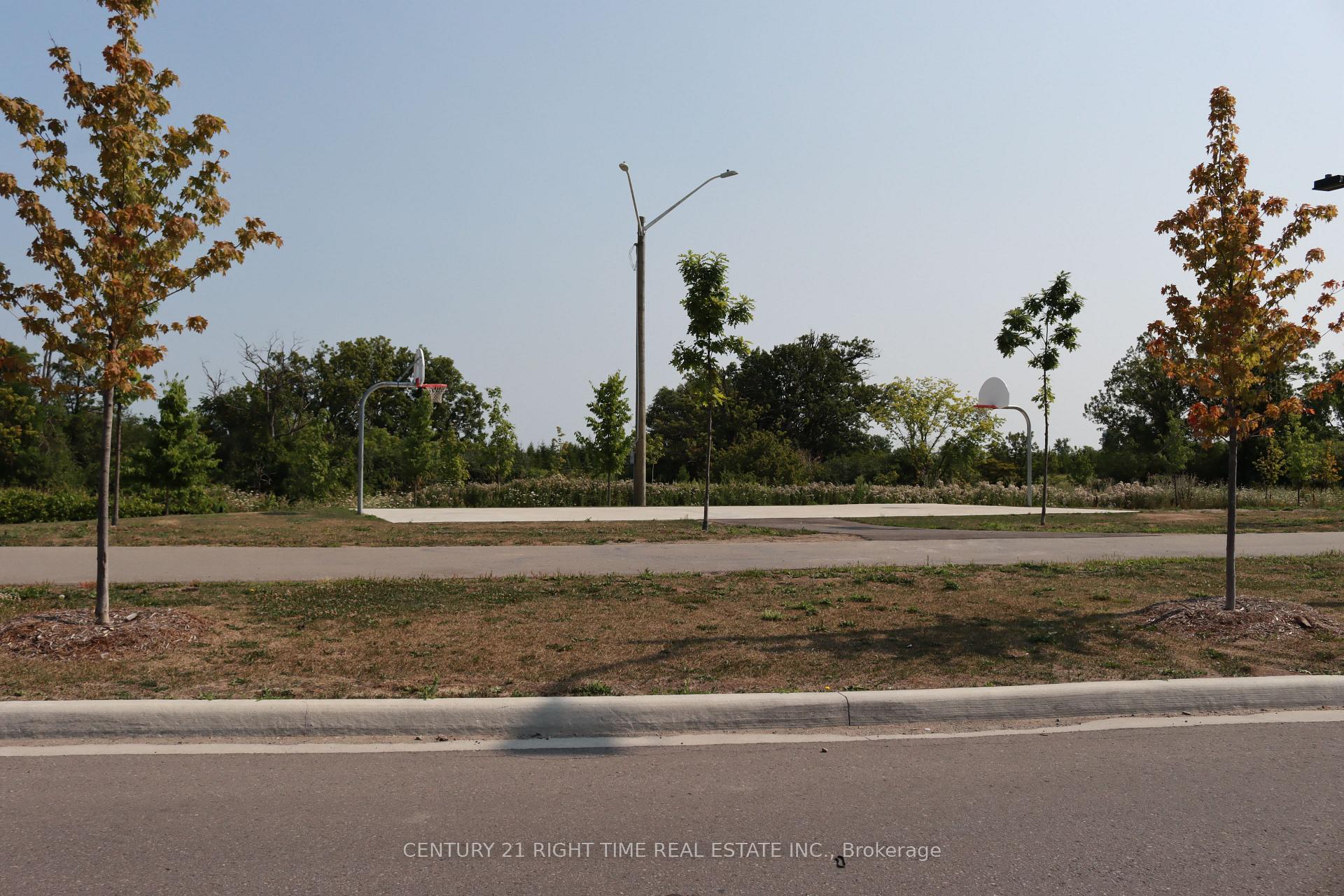 Photo 24 of Unit G 30 (310), 10 Halliford Place, Brampton, Goreway Drive Corridor — HOMEH