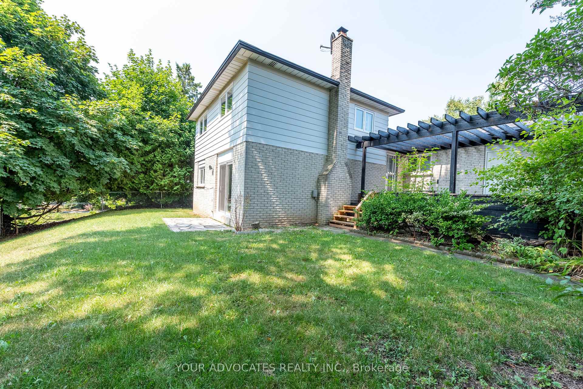 Photo 24 of 7 Pringle Avenue, Markham, Markham Village — HOMEH