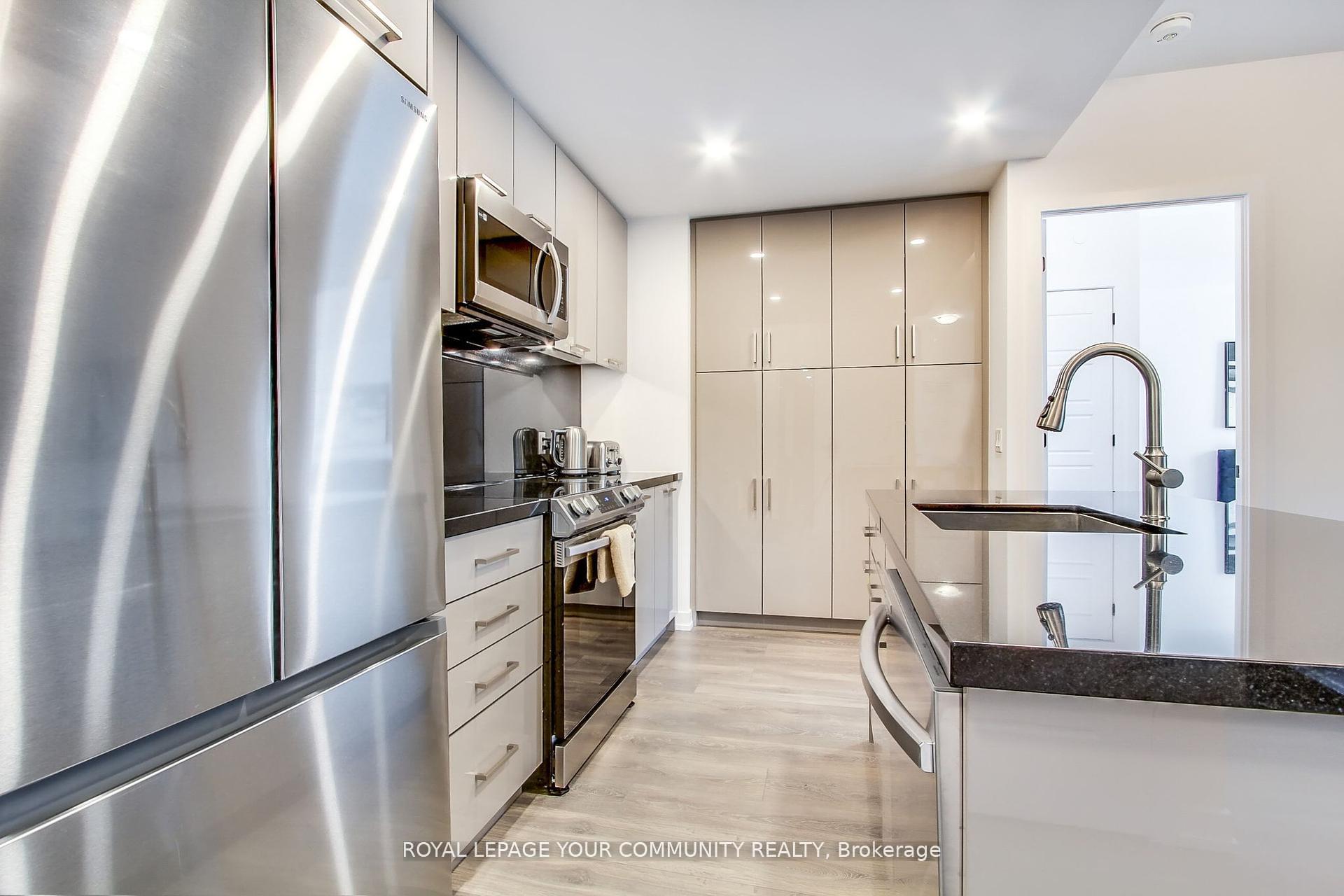 Photo 11 of Unit 342, 415 Sea Ray Avenue, Innisfil, Rural Innisfil — HOMEH