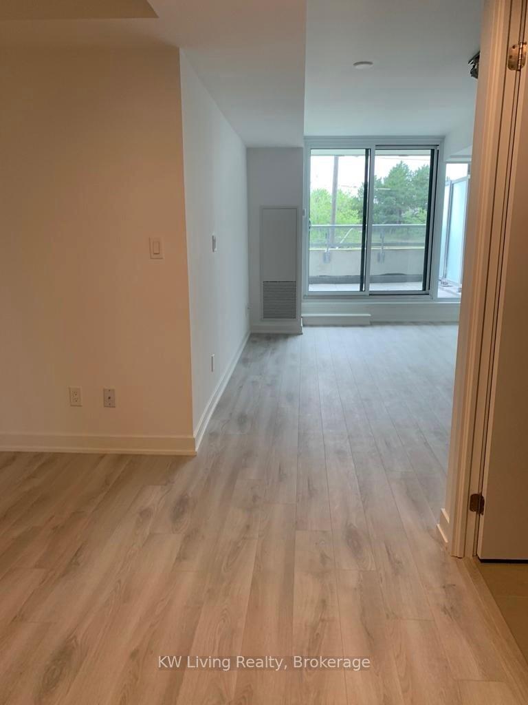 Photo 7 of Unit 307, 120 Varna Drive, Toronto, Englemount-Lawrence — HOMEH