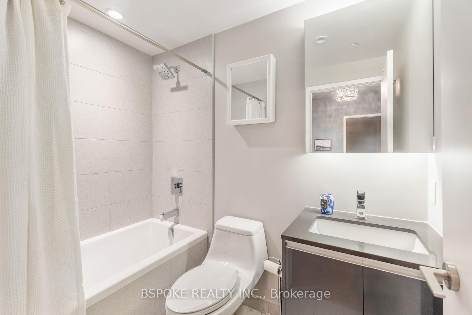 Photo 6 of Unit 805, 1190 Dundas Street E, Toronto, South Riverdale — HOMEH