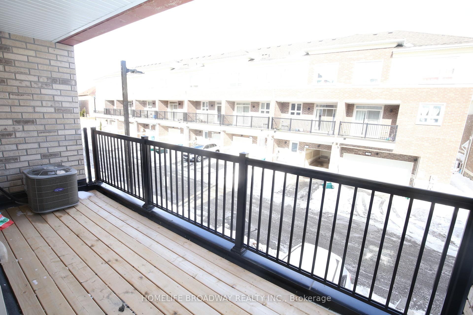 Photo 19 of 72 Imperial College Lane, Markham, Wismer — HOMEH
