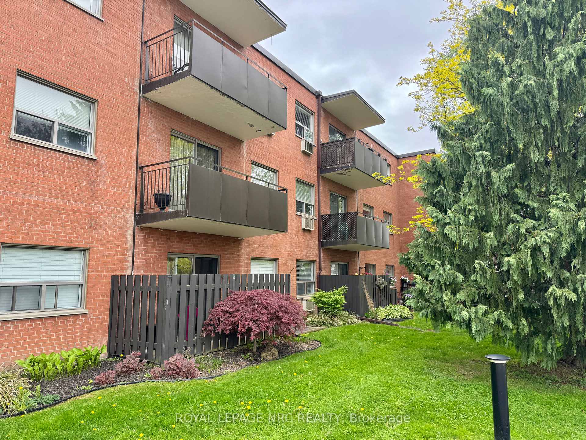 Photo 4 of Unit 204, 485 Thorold Rd., Welland, Prince Charles — HOMEH