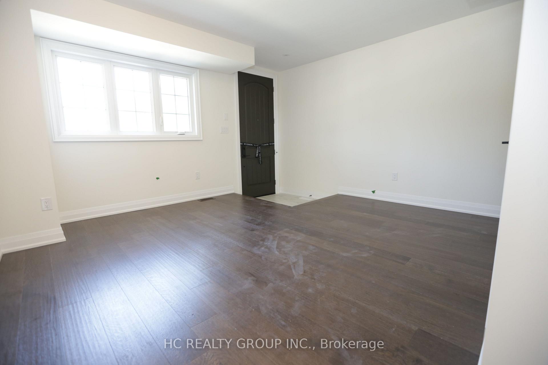 Photo 8 of 4245 Major Mackenzie Drive E, Markham, Angus Glen — HOMEH