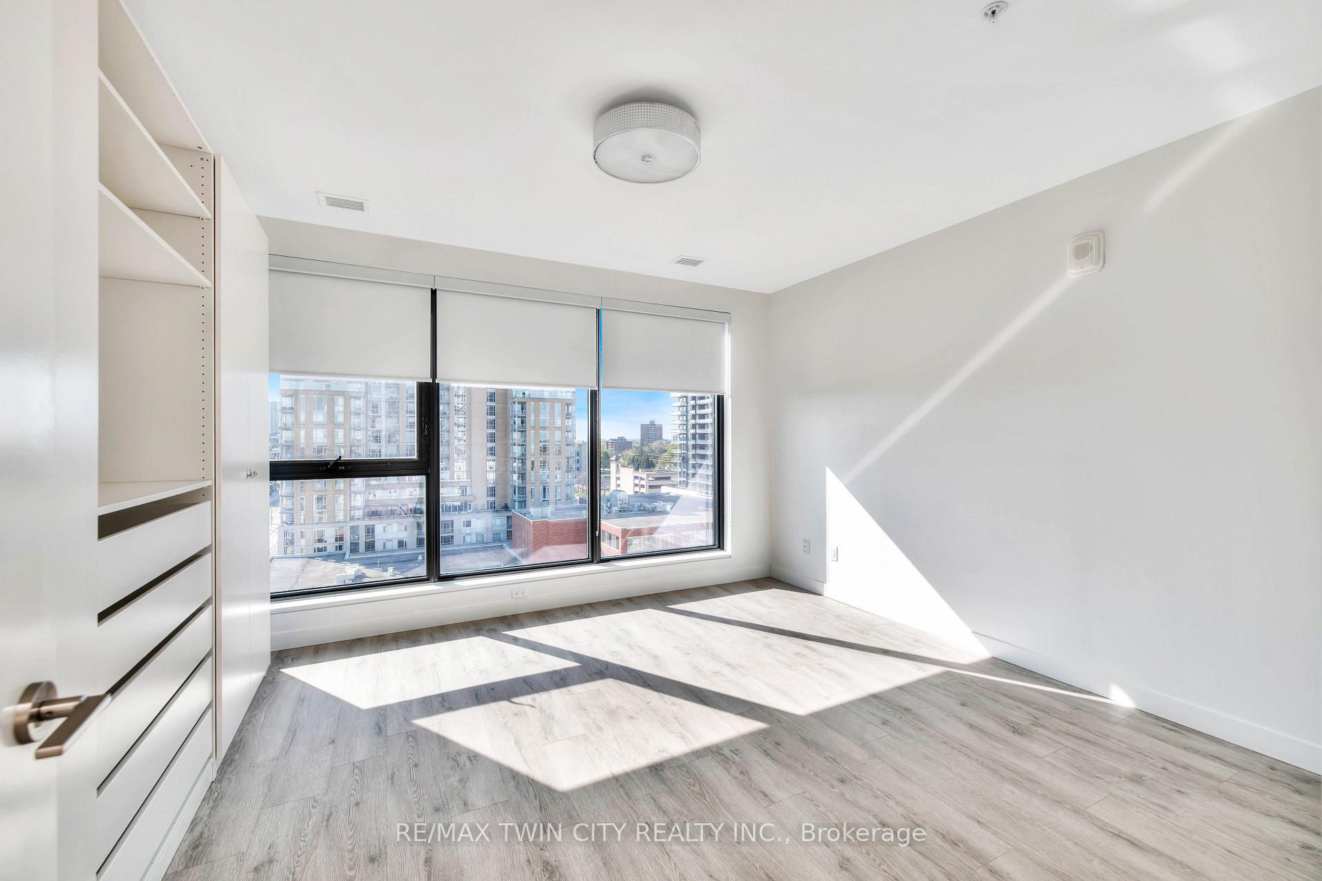Photo 15 of Unit 914, 181 King Street S, Waterloo — HOMEH