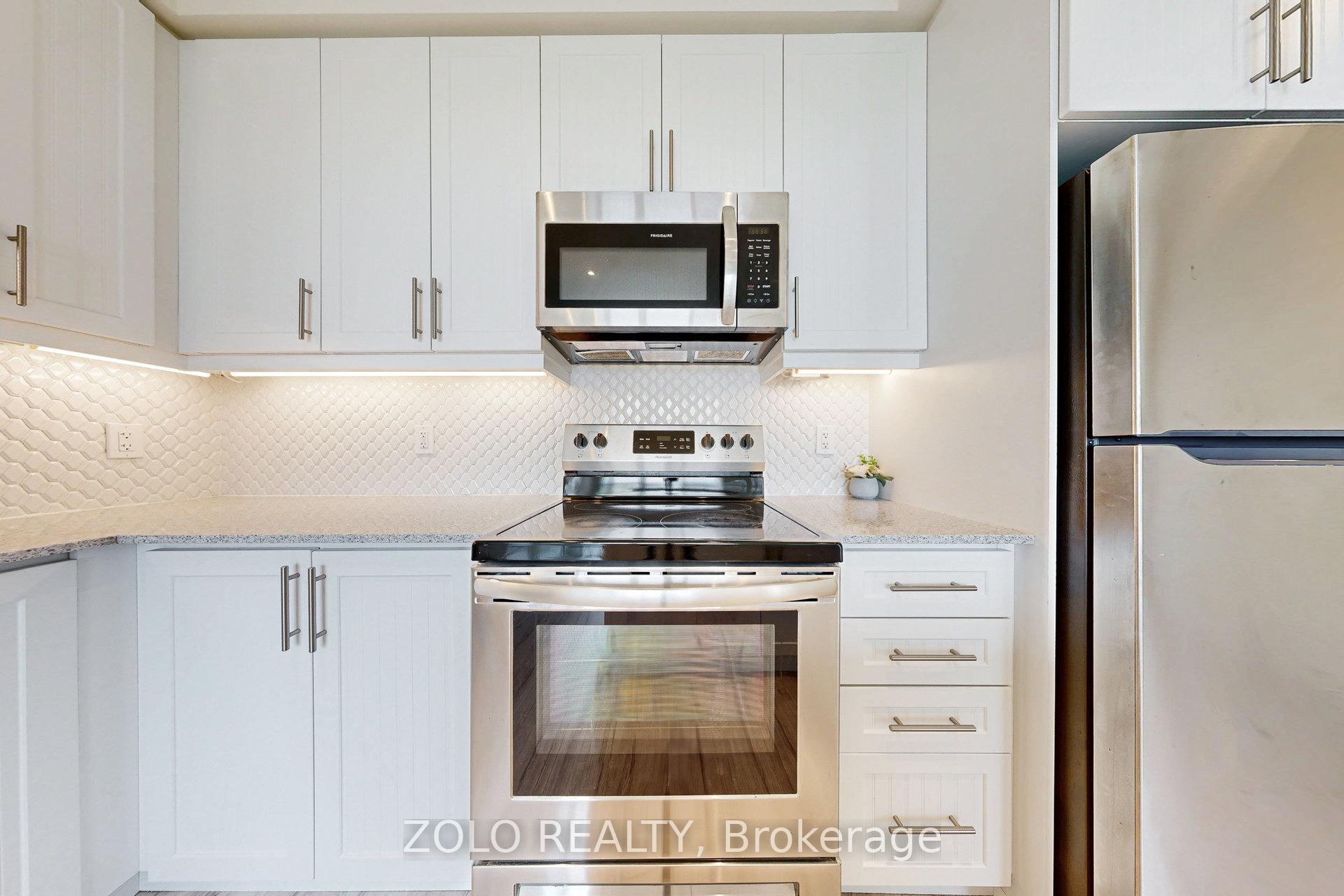 Photo 10 of Unit 805, 15 Lynch Street, Brampton, Queen Street Corridor — HOMEH