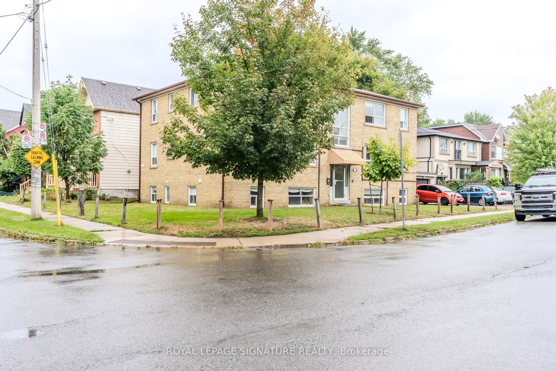 Photo 25 of Unit 3, 1 Hassard Avenue, Toronto, East York — HOMEH