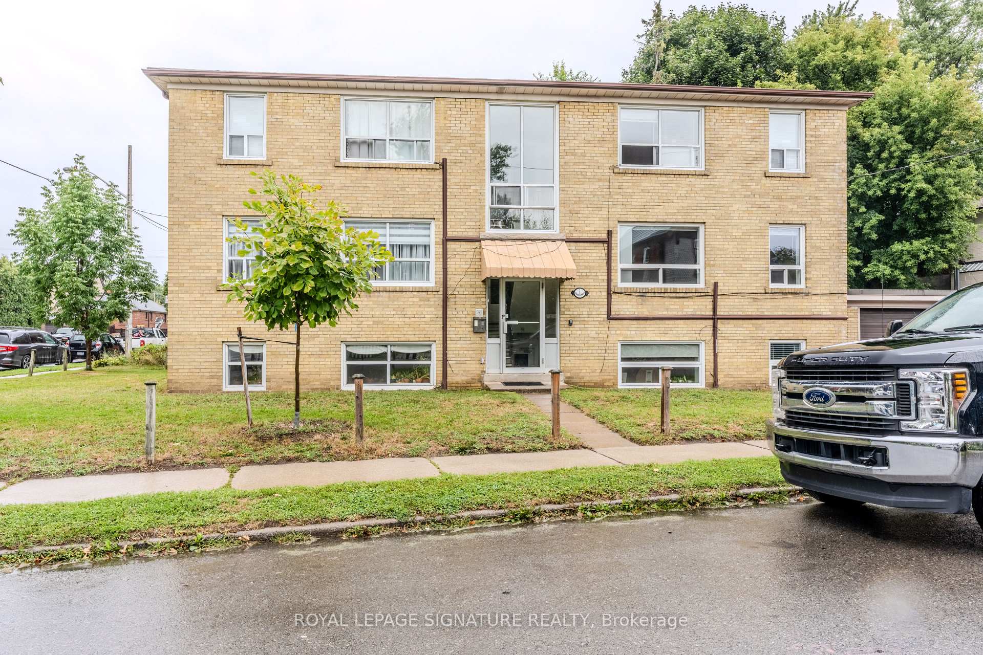 Photo 14 of Unit 3, 1 Hassard Avenue, Toronto, East York — HOMEH