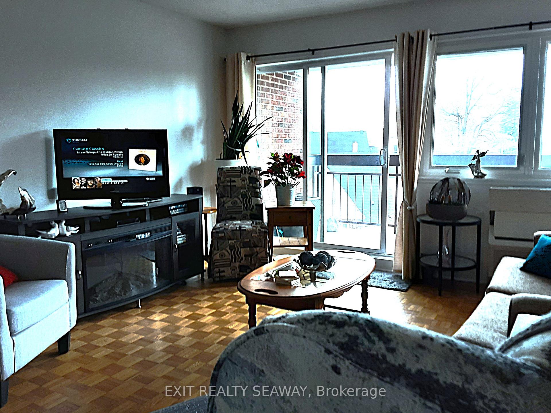 Photo 13 of Unit 408, 308 Second Street E, Cornwall — HOMEH