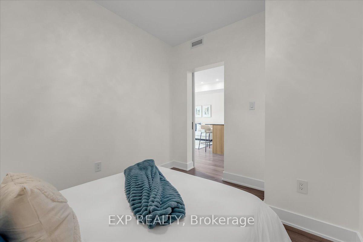 Photo 16 of Unit 410, 8 Culinary Lane, Barrie, Innis-Shore — HOMEH