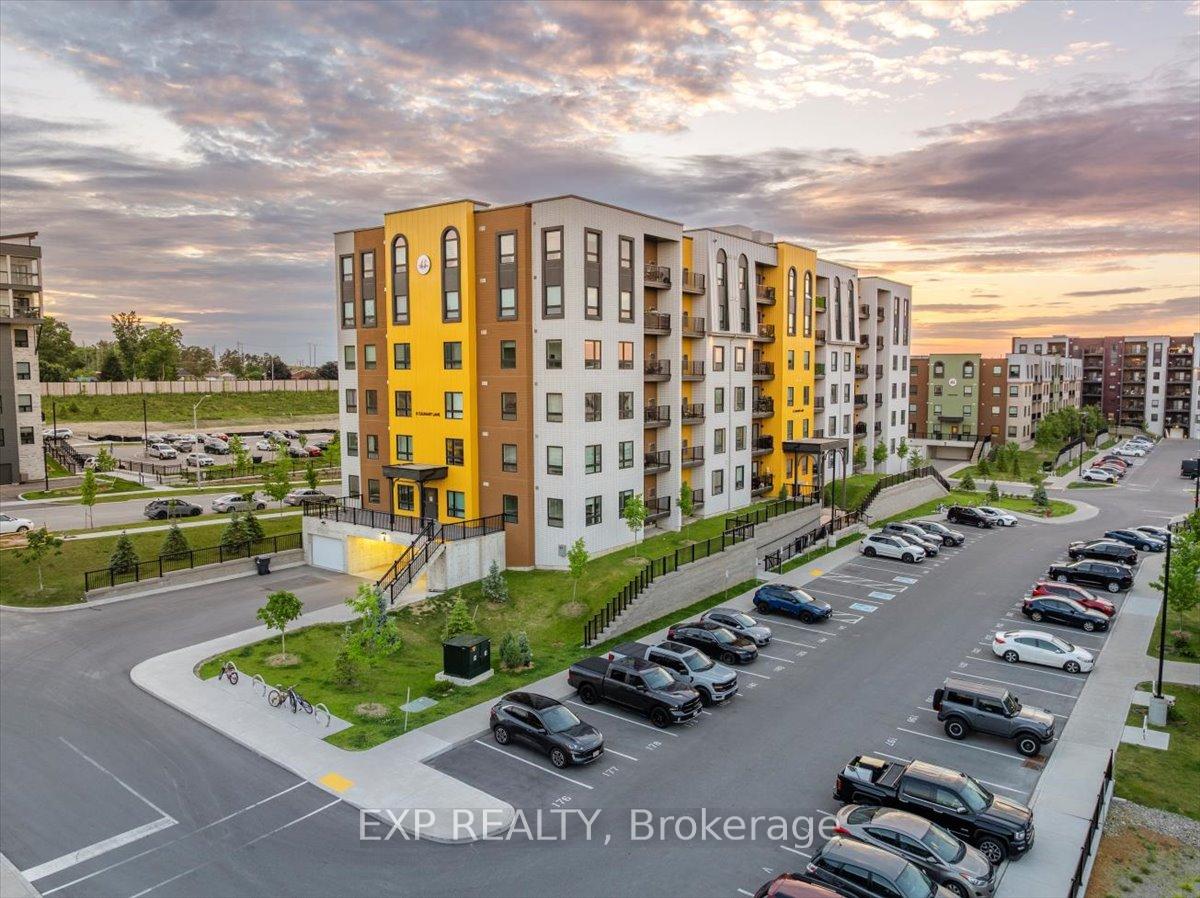 Photo 26 of Unit 410, 8 Culinary Lane, Barrie, Innis-Shore — HOMEH