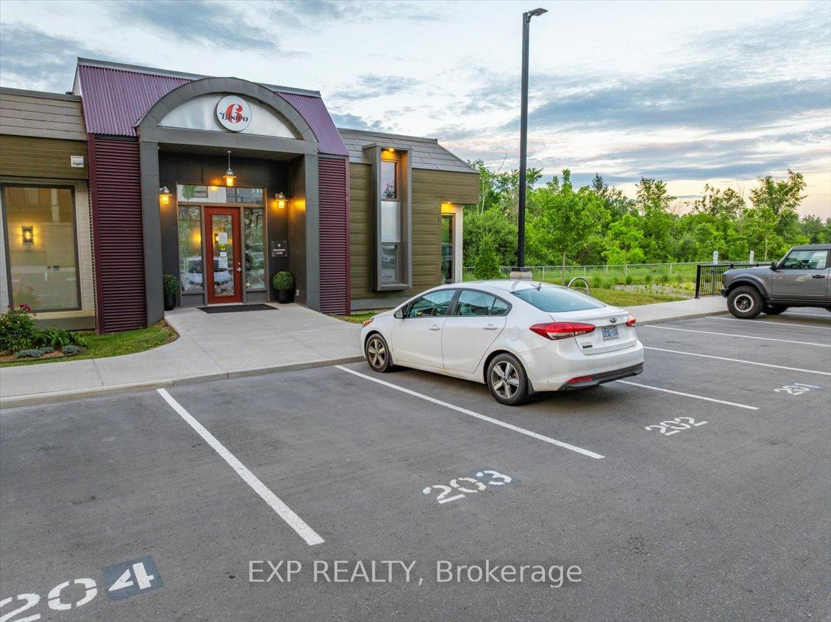 Photo 27 of Unit 410, 8 Culinary Lane, Barrie, Innis-Shore — HOMEH