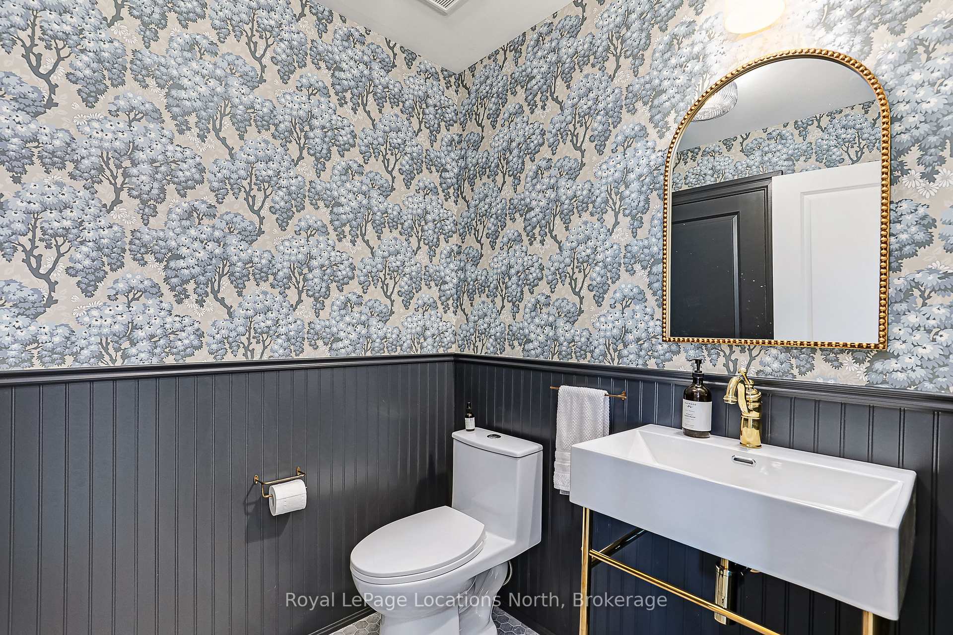 Photo 5 of Unit 310, 1 Shipyard Lane, Collingwood — HOMEH